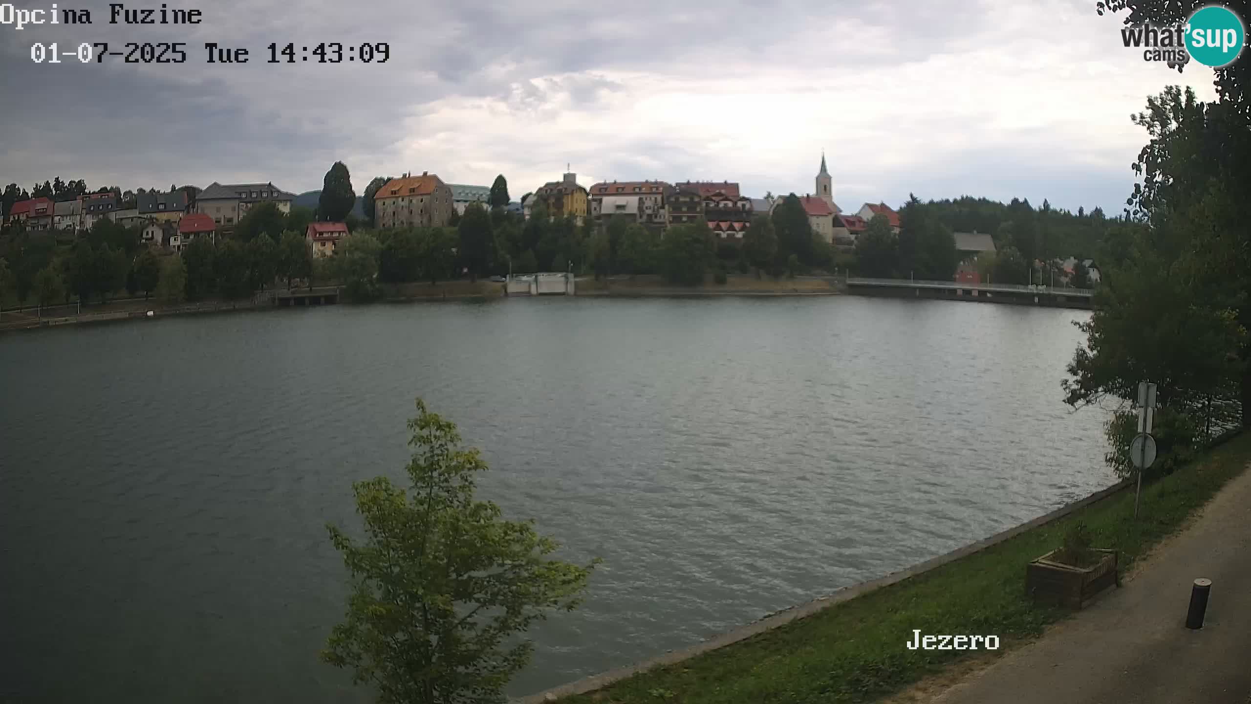 LIVE lago Bajer webcam Bajersko Jezero Fužine
