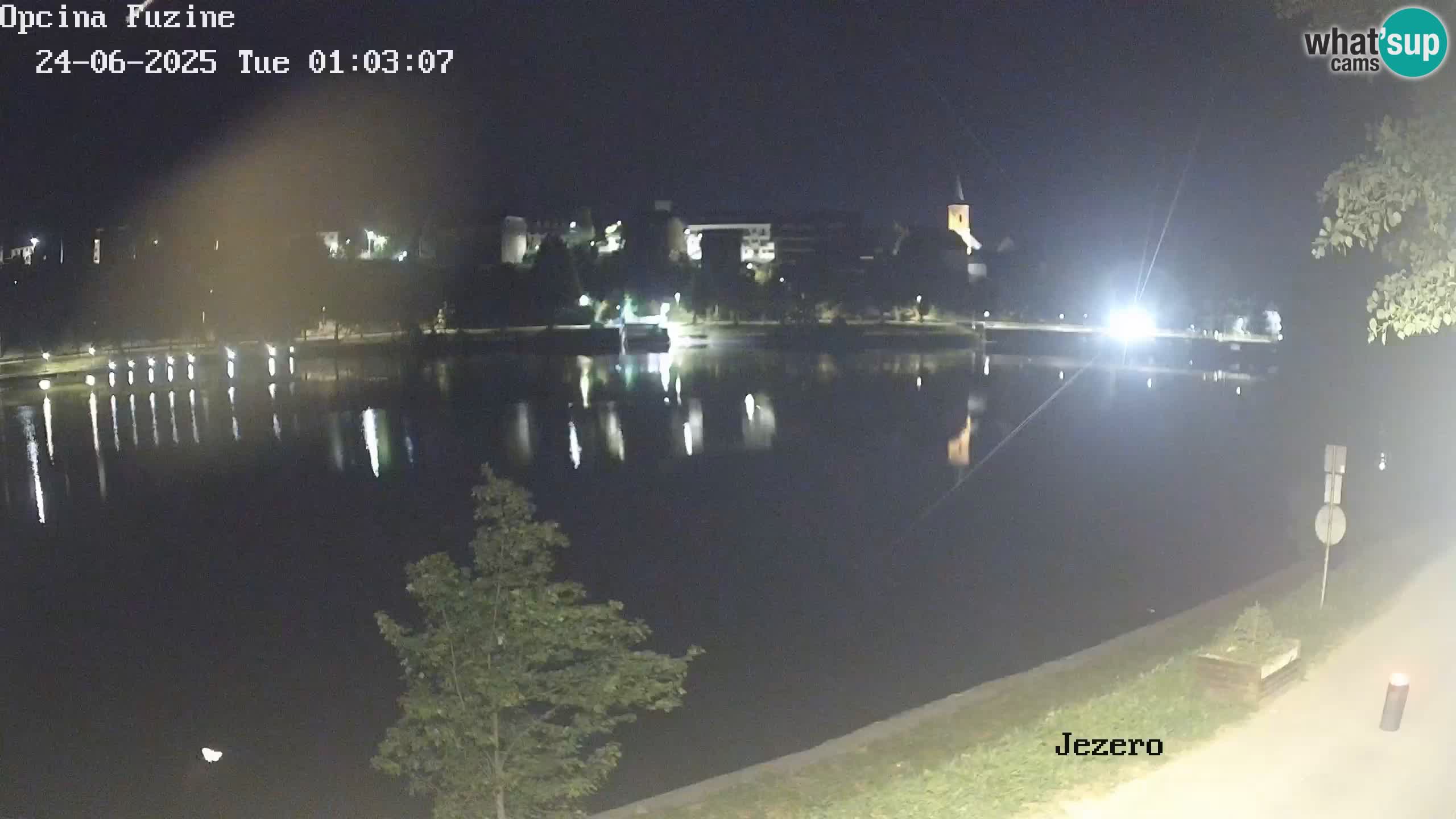 LIVE Lake Bajer livecam Bajersko Jezero Fužine