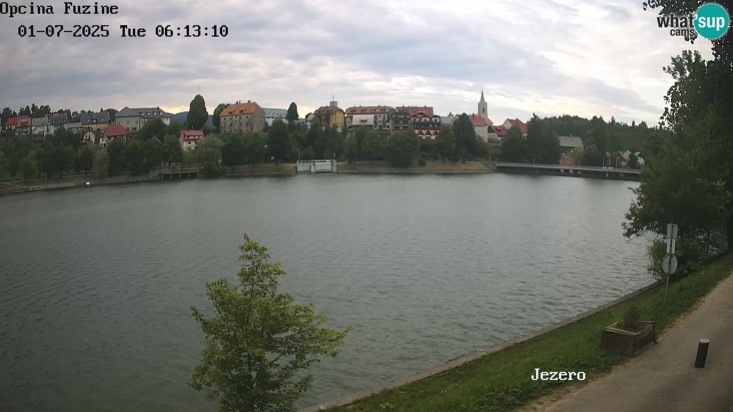 LIVE Lake Bajer livecam Bajersko Jezero Fužine