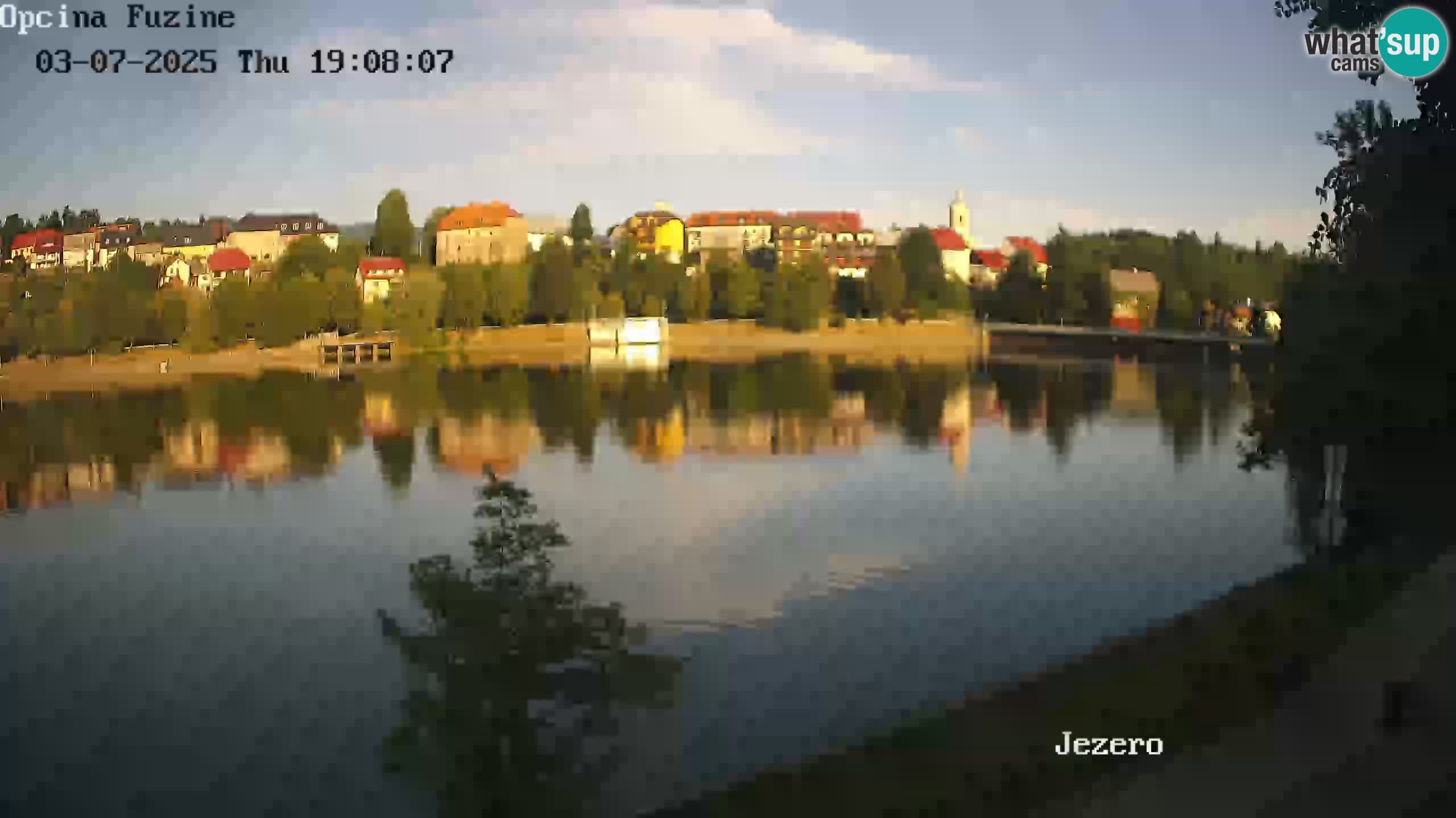 LIVE Lake Bajer livecam Bajersko Jezero Fužine