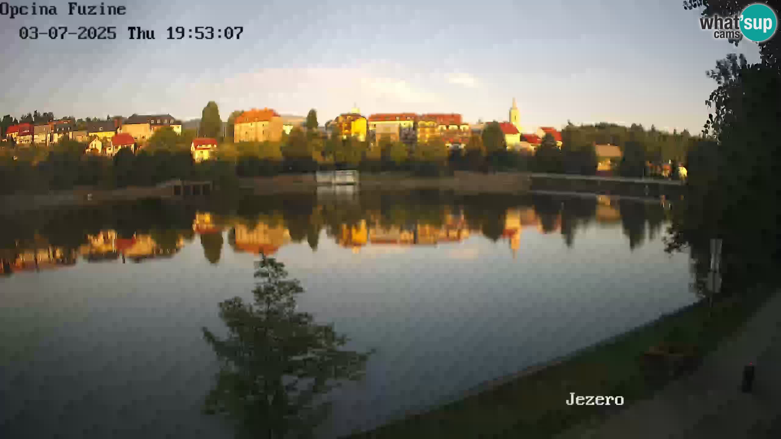LIVE Lake Bajer livecam Bajersko Jezero Fužine