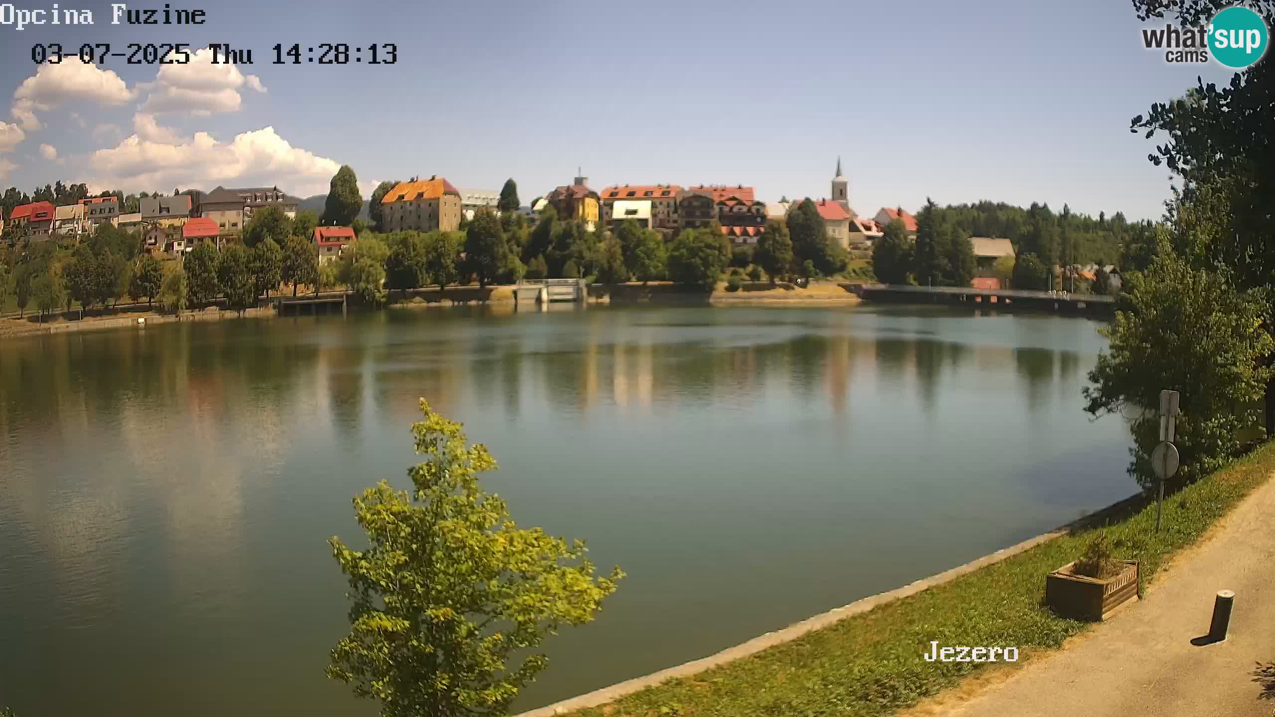 LIVE Lake Bajer livecam Bajersko Jezero Fužine