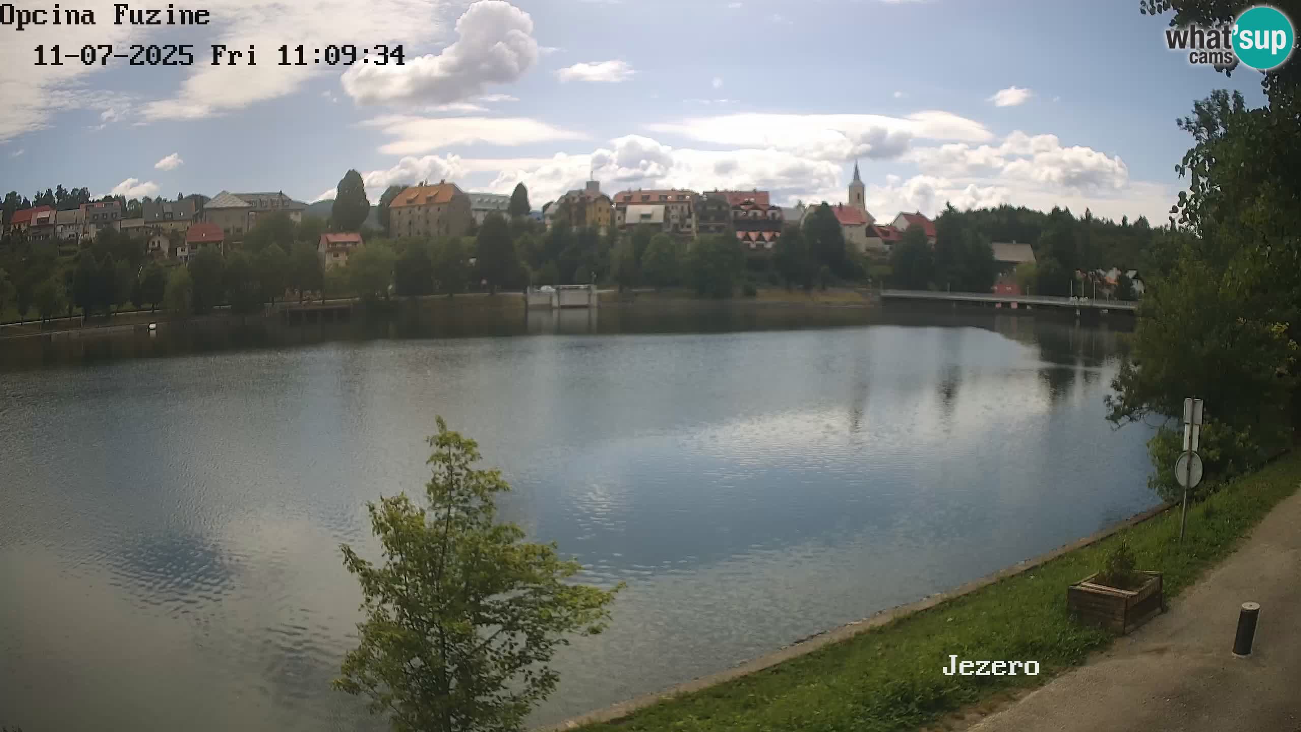 LIVE Lake Bajer livecam Bajersko Jezero Fužine