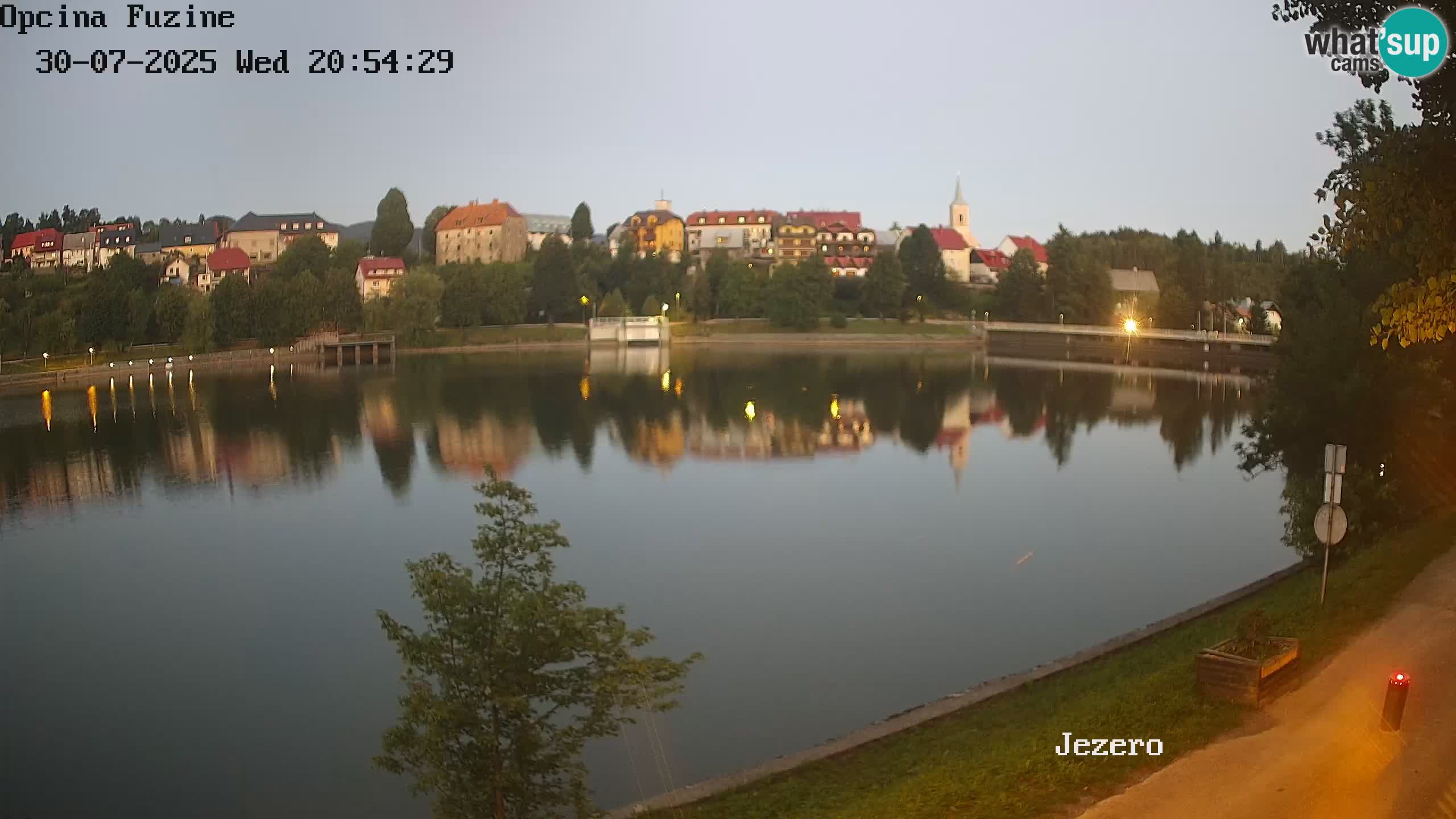 LIVE Lake Bajer livecam Bajersko Jezero Fužine