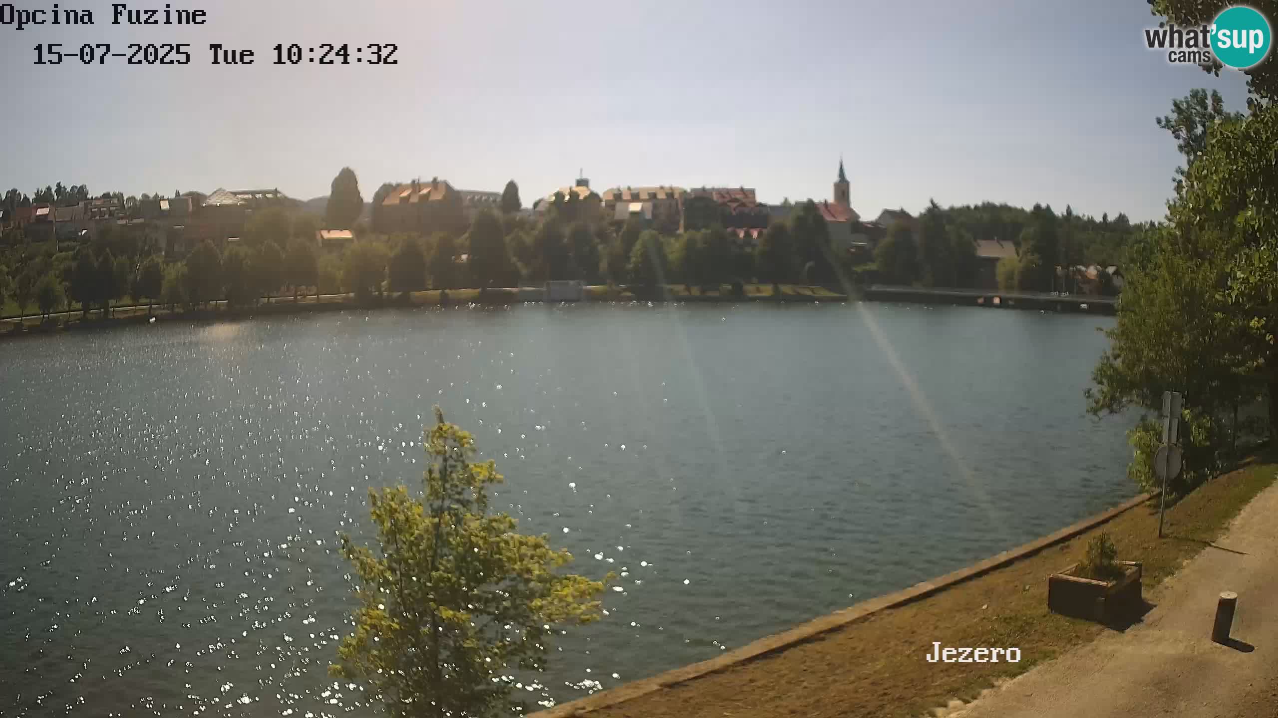 LIVE Lake Bajer livecam Bajersko Jezero Fužine