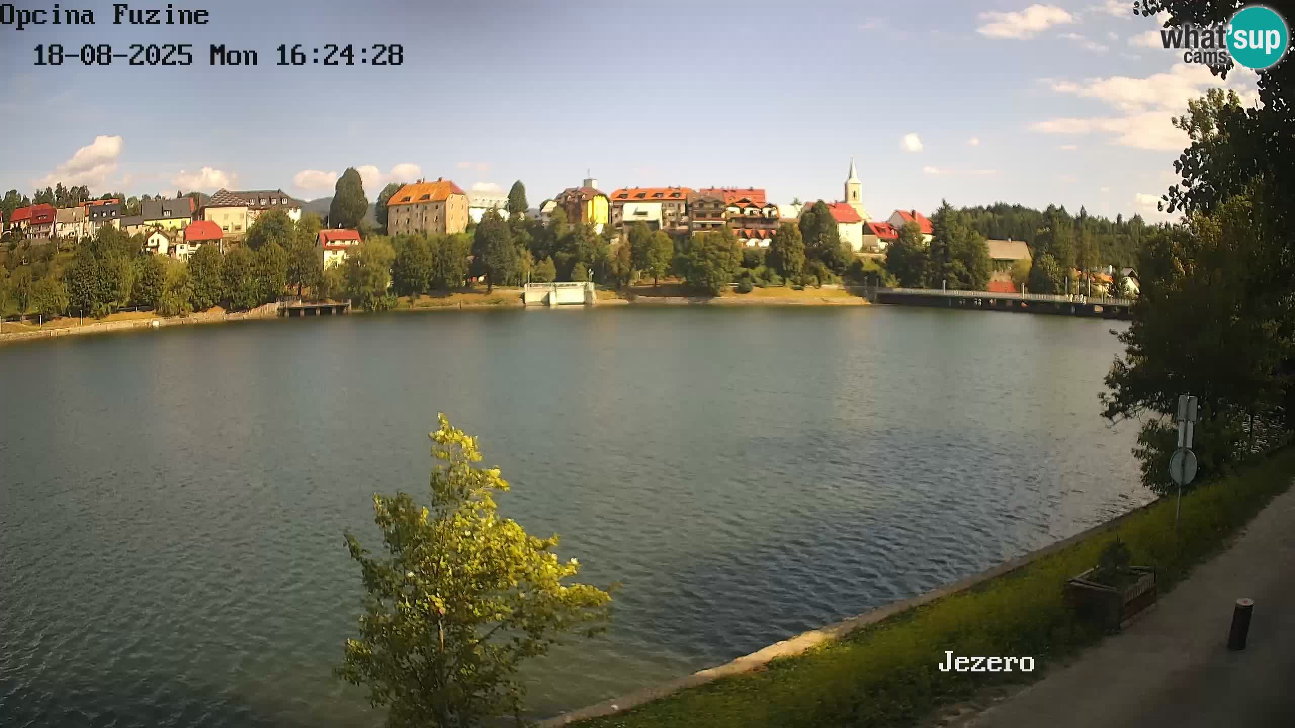 Bajersko Jezero camera en vivo lago Bajer Fužine