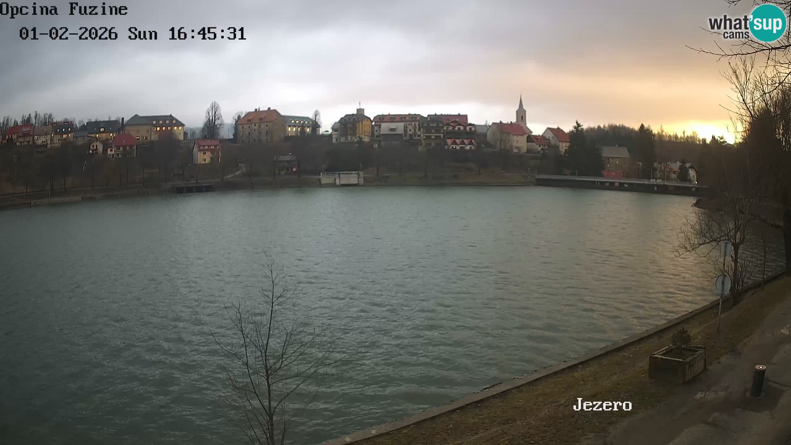 Bajersko Jezero camera en vivo lago Bajer Fužine