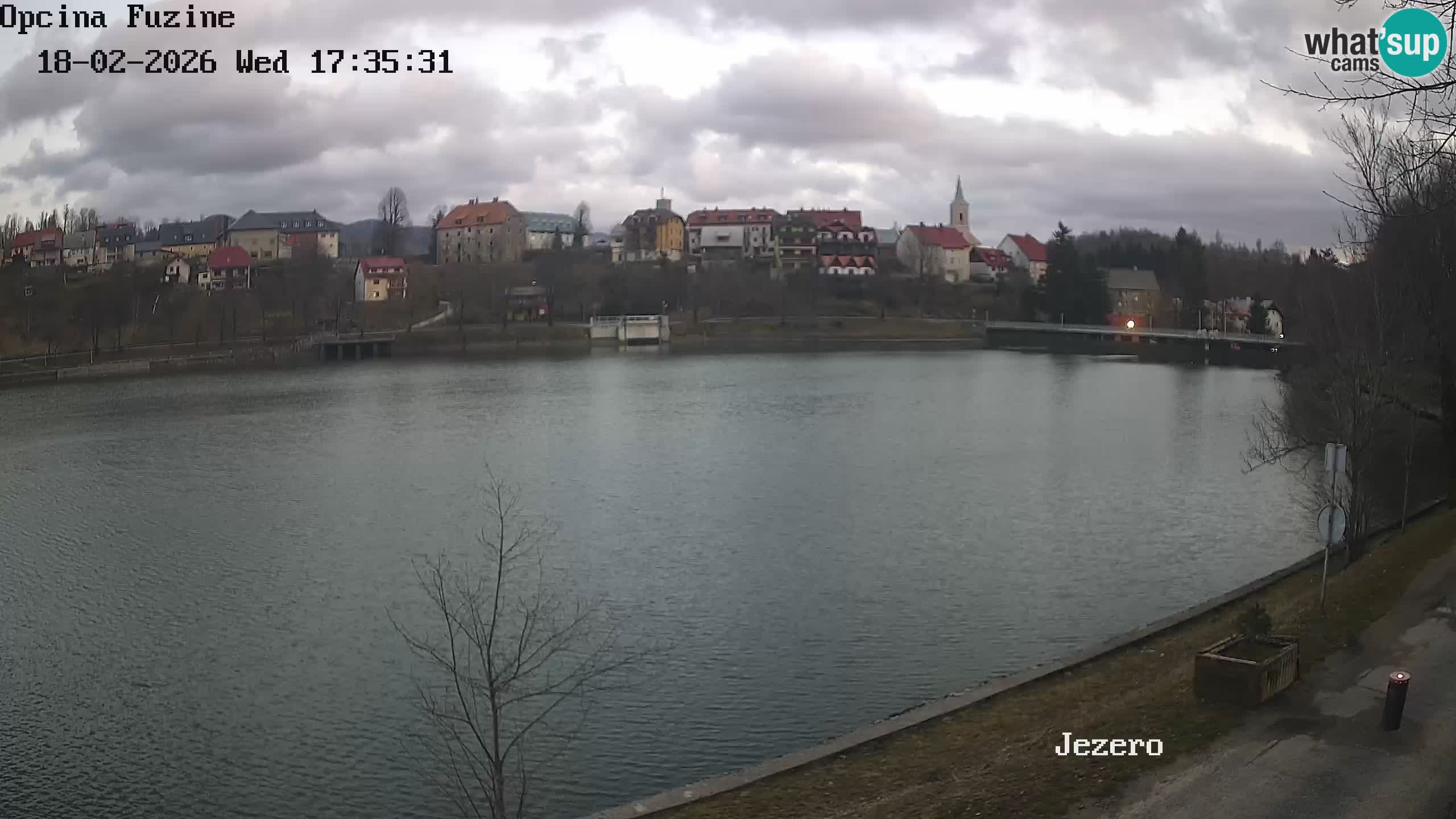LIVE lago Bajer webcam Bajersko Jezero Fužine