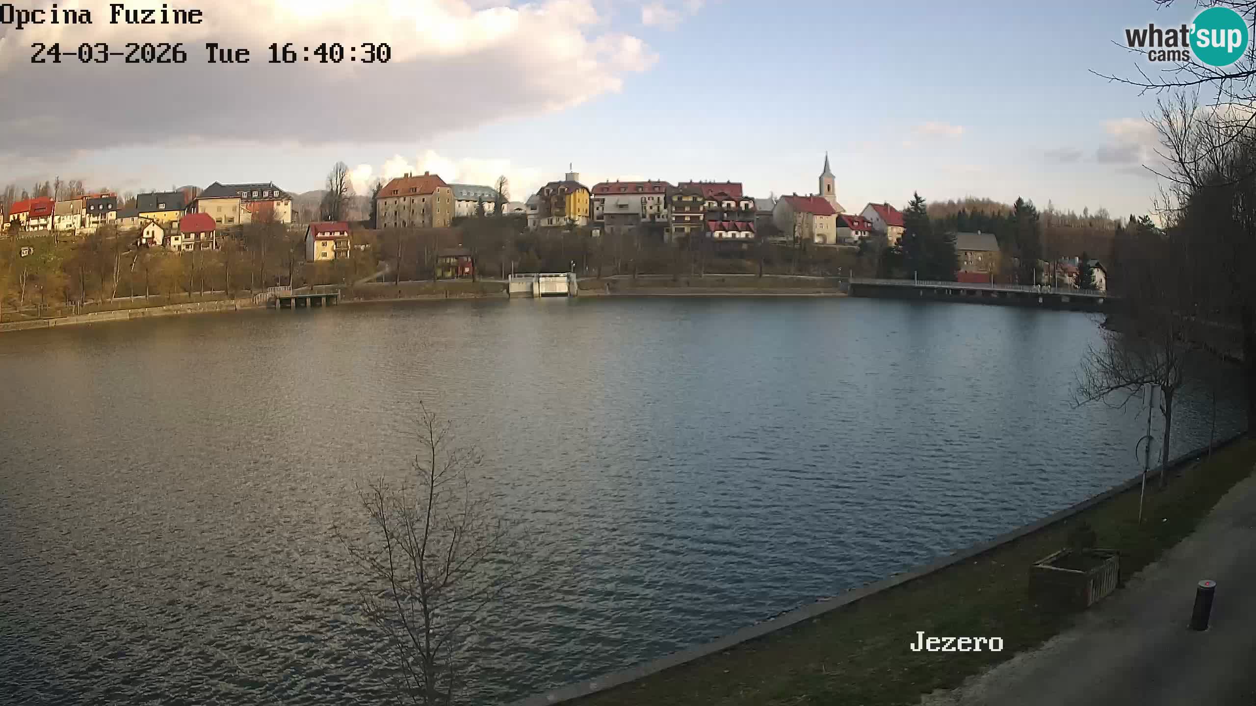 Bajersko Jezero web kamera Fužine