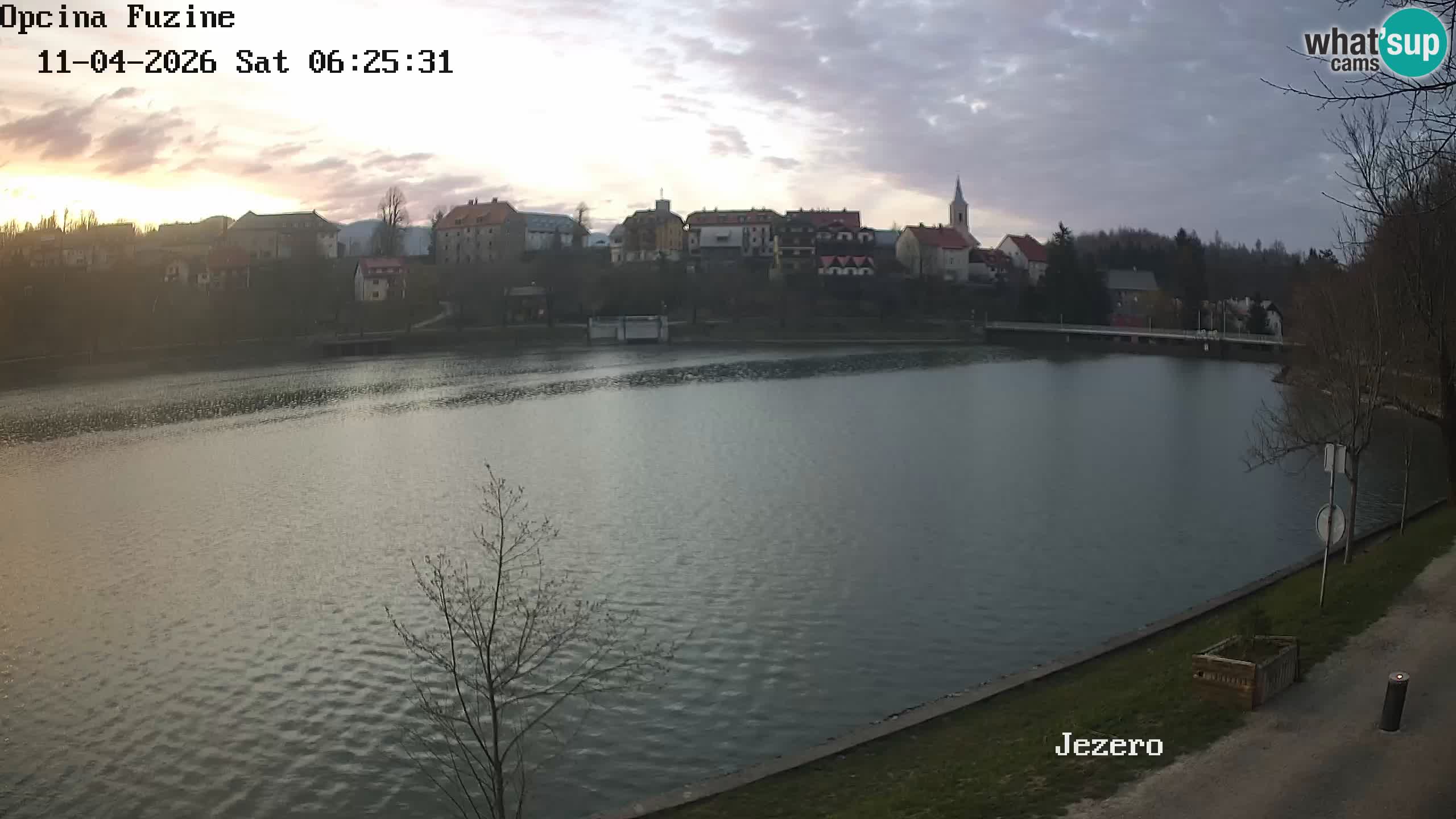 LIVE Lake Bajer livecam Bajersko Jezero Fužine