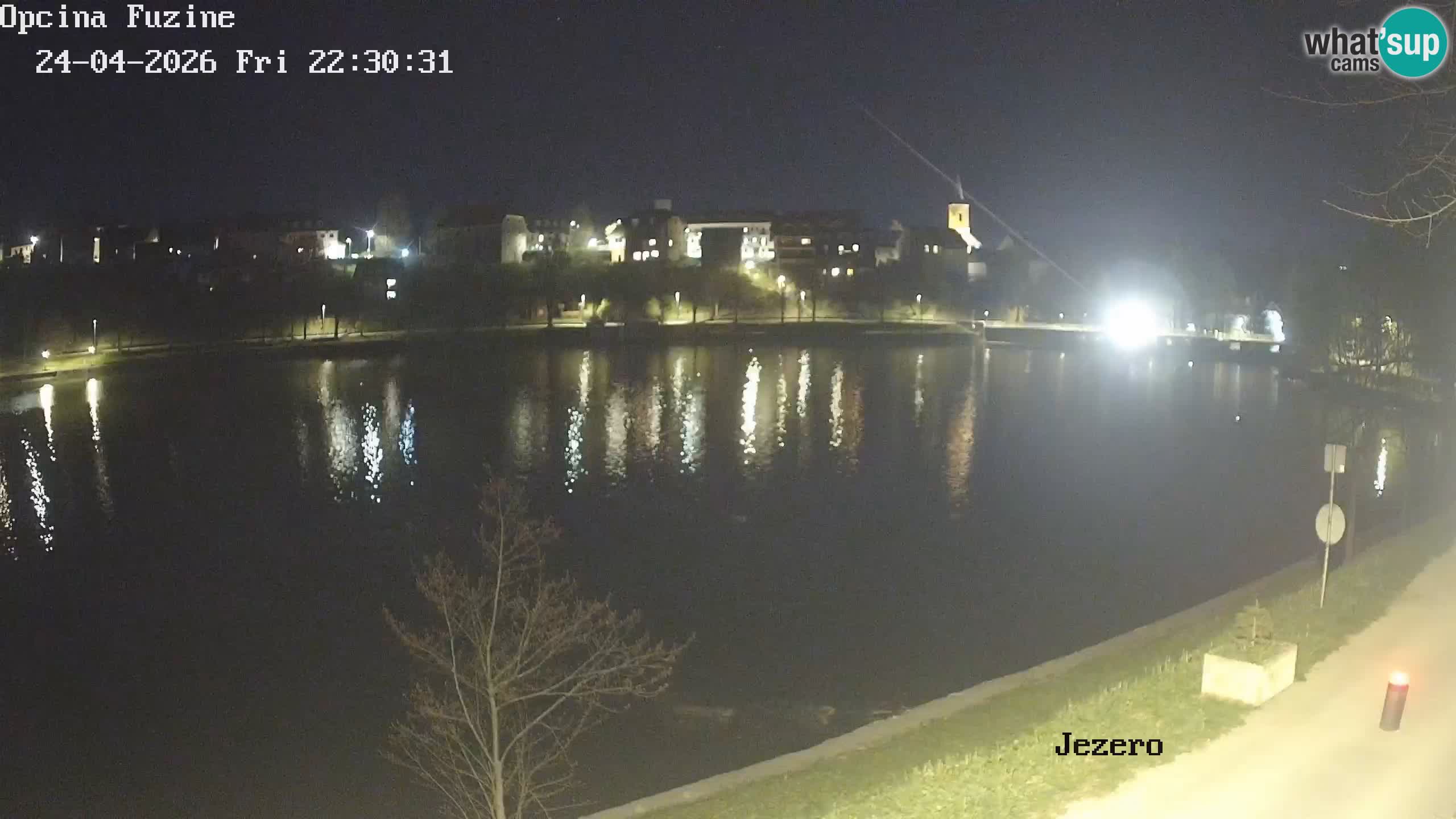 LIVE Lake Bajer livecam Bajersko Jezero Fužine