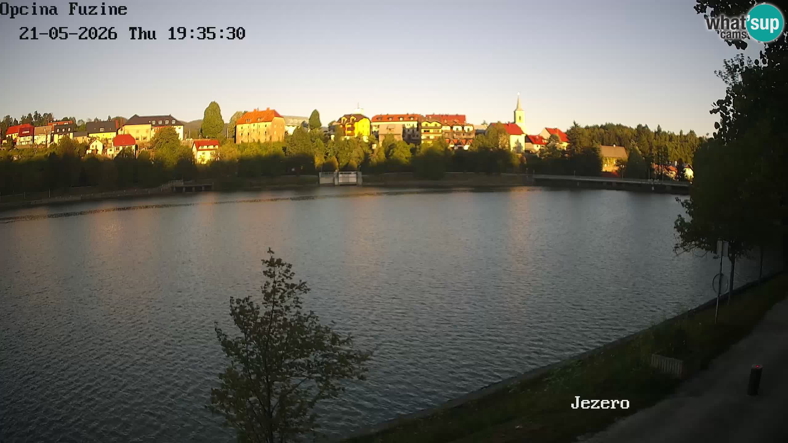Bajersko Jezero camera en vivo lago Bajer Fužine