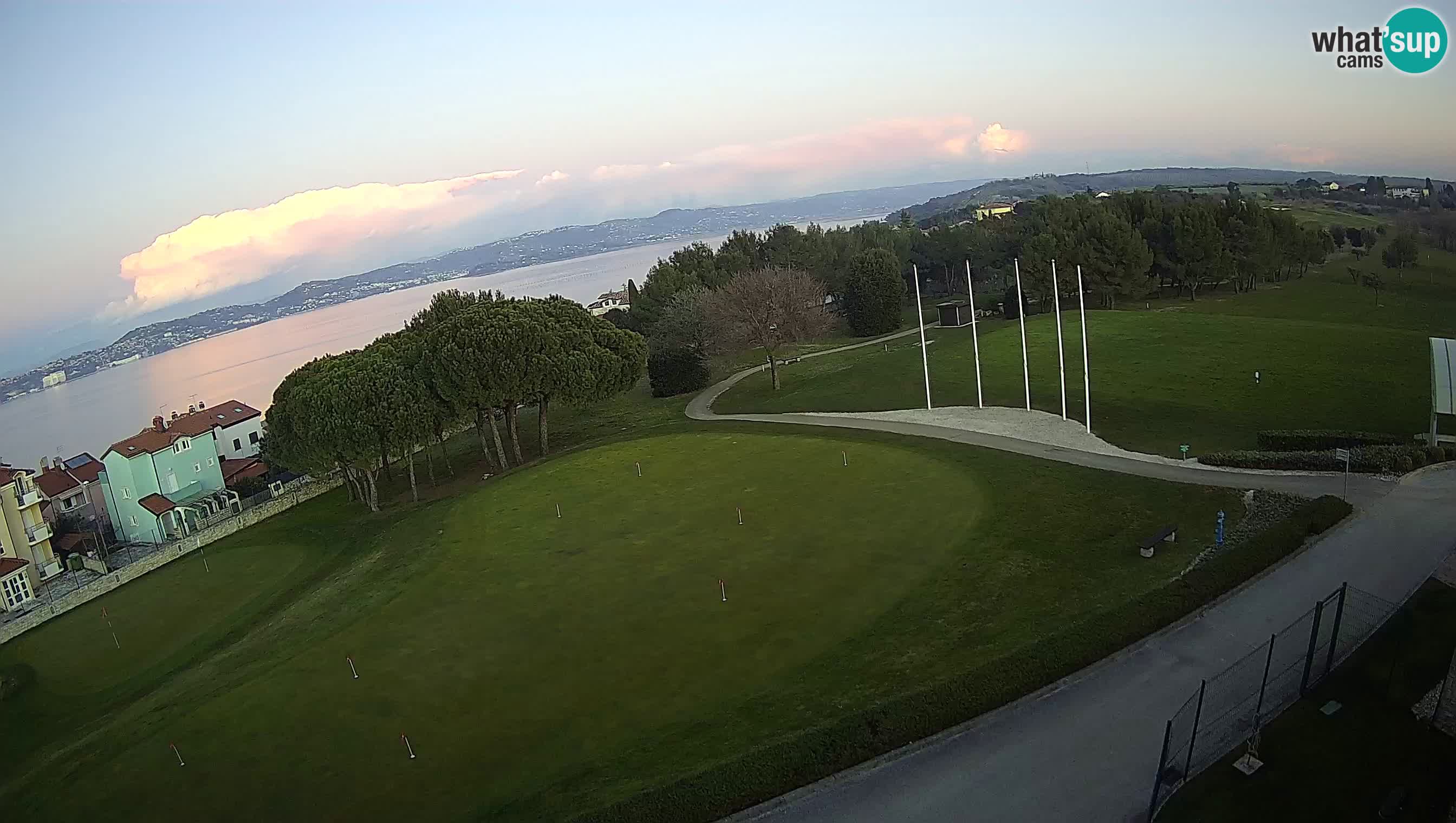 Golf Adriatic Spletna kamera v živo Savudrija – Rezidencija Skiper – Istra – Hrvaška