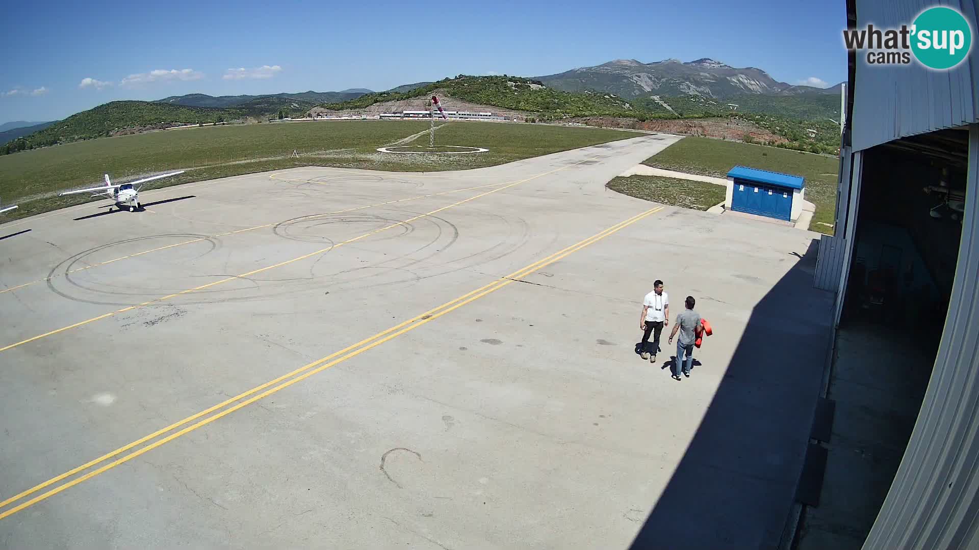 Spletna kamera Grobnik letališče – Čavle – Reka