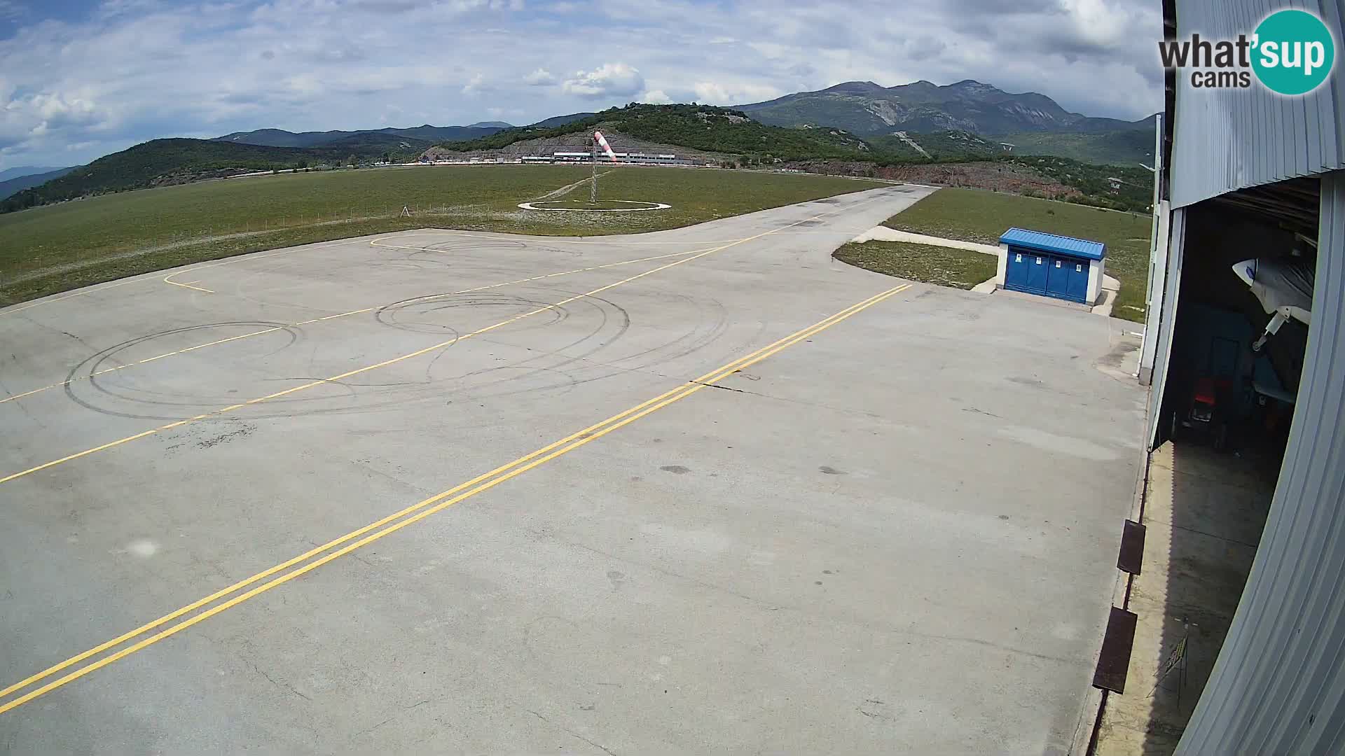 Spletna kamera Grobnik letališče – Čavle – Reka