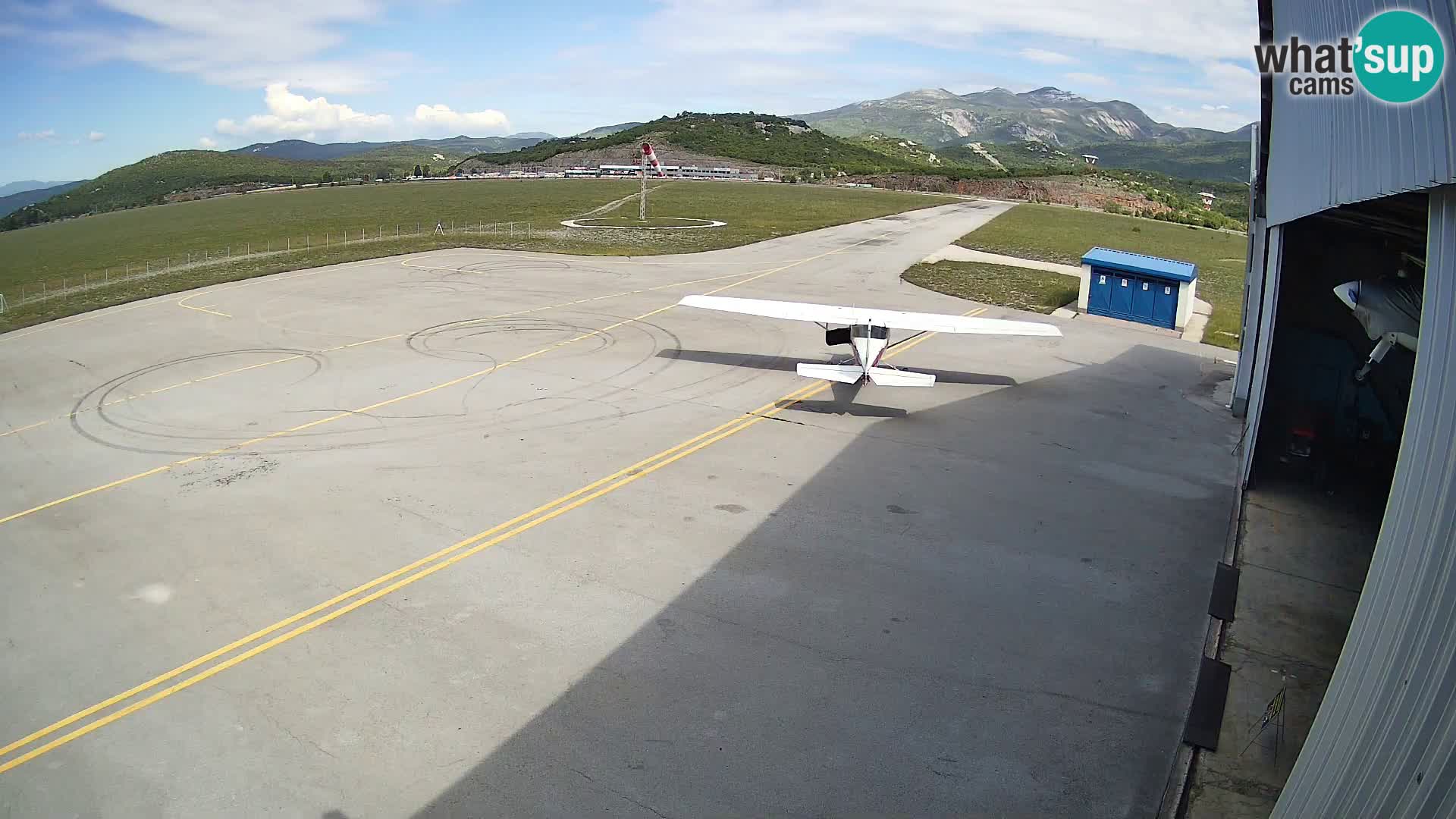 Spletna kamera Grobnik letališče – Čavle – Reka