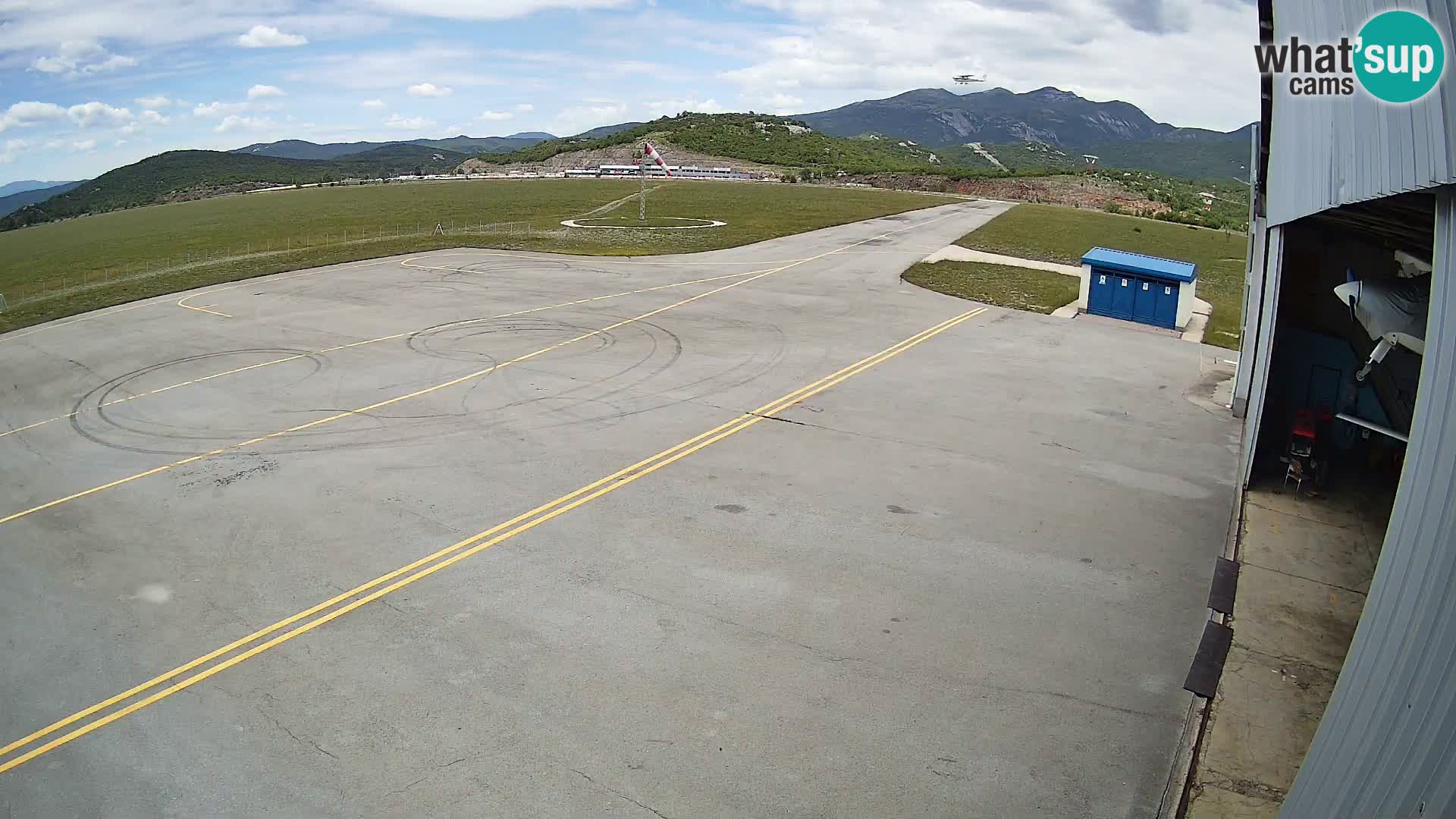Spletna kamera Grobnik letališče – Čavle – Reka