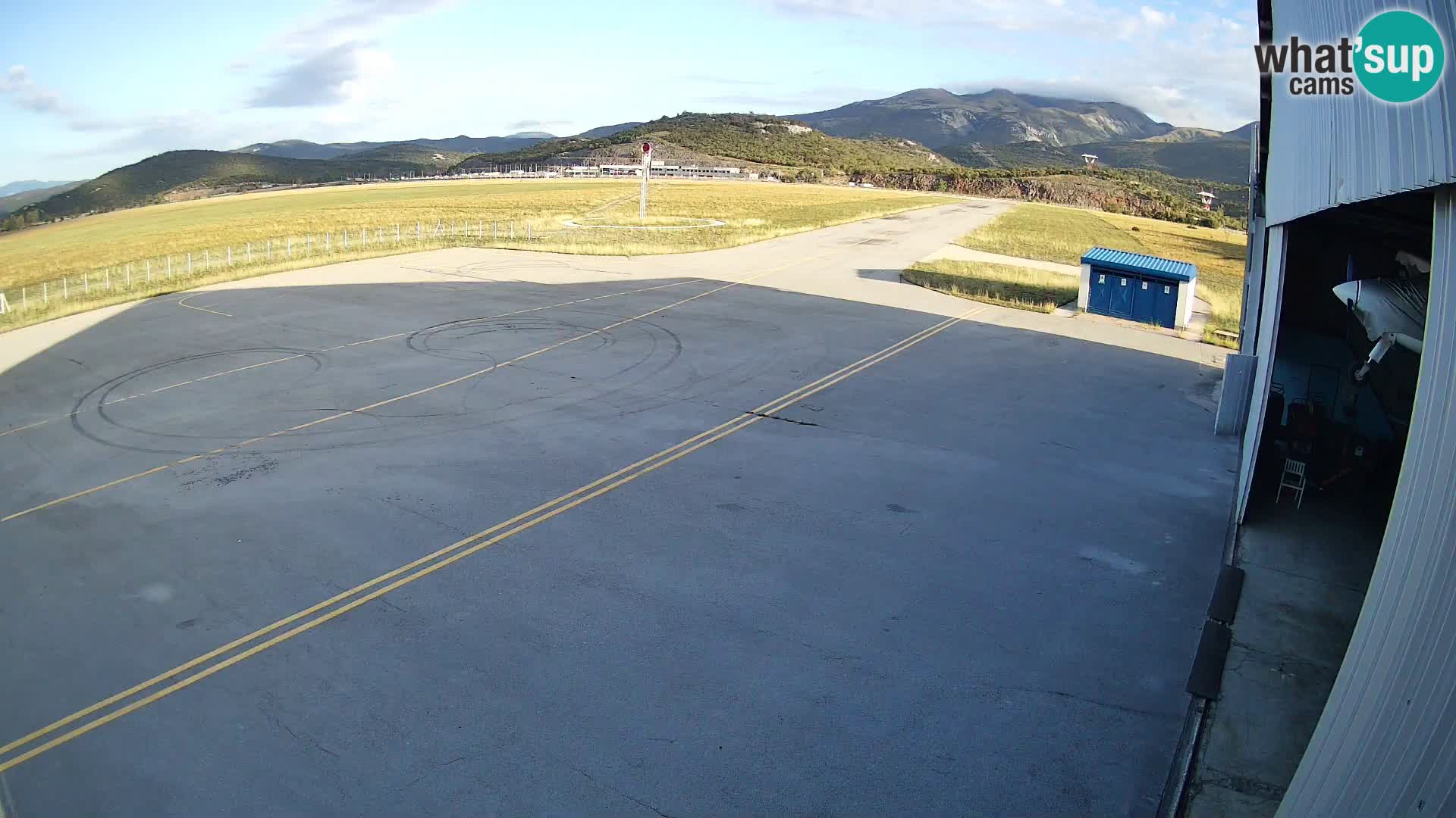 Spletna kamera Grobnik letališče – Čavle – Reka
