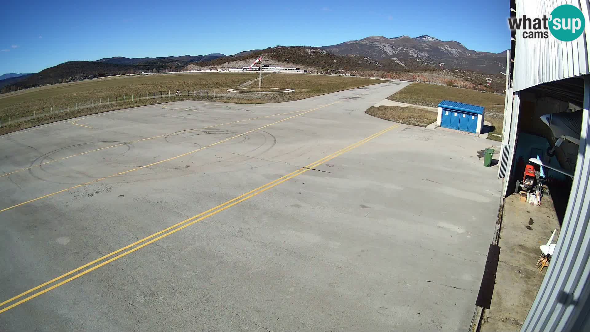 Spletna kamera Grobnik letališče – Čavle – Reka