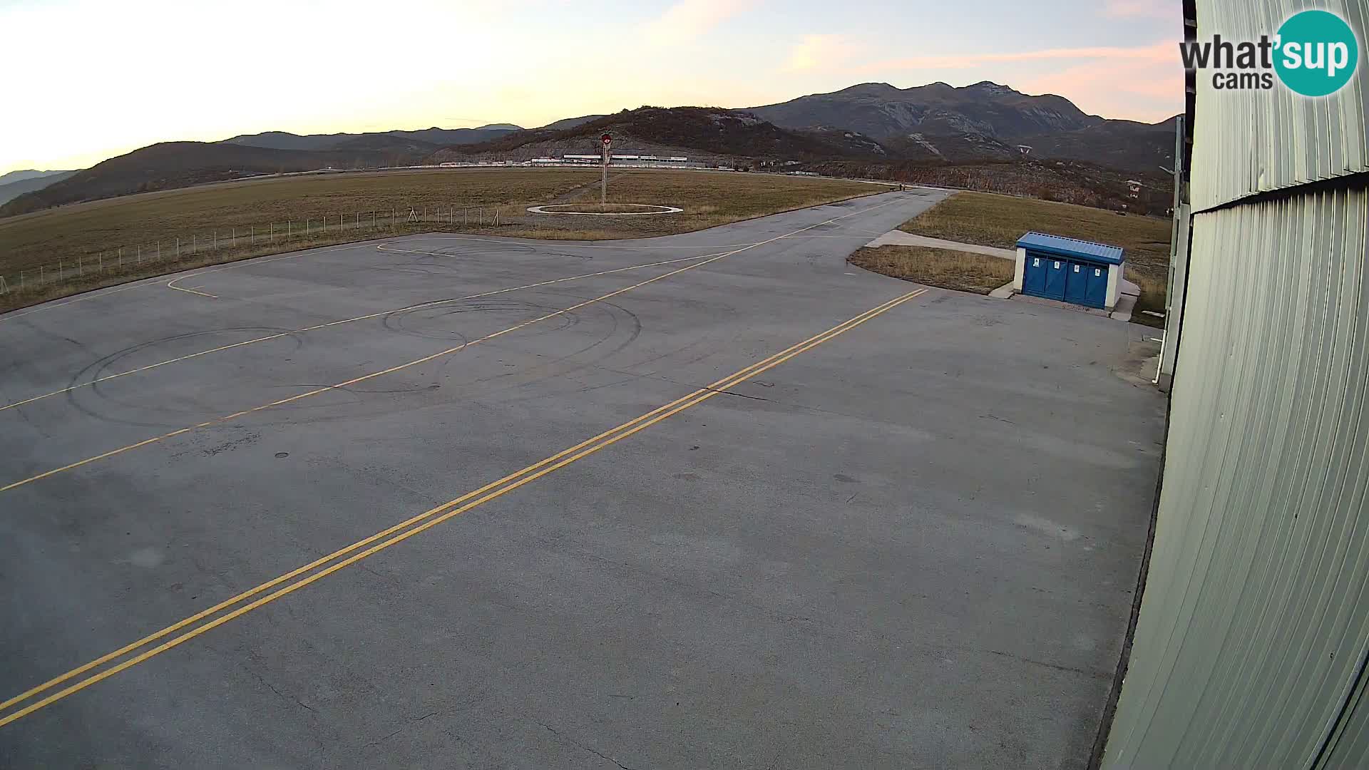 Spletna kamera Grobnik letališče – Čavle – Reka