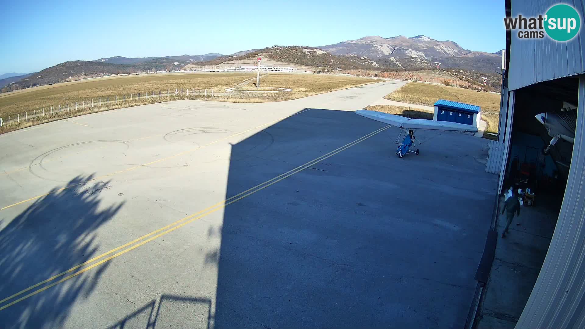 Spletna kamera Grobnik letališče – Čavle – Reka