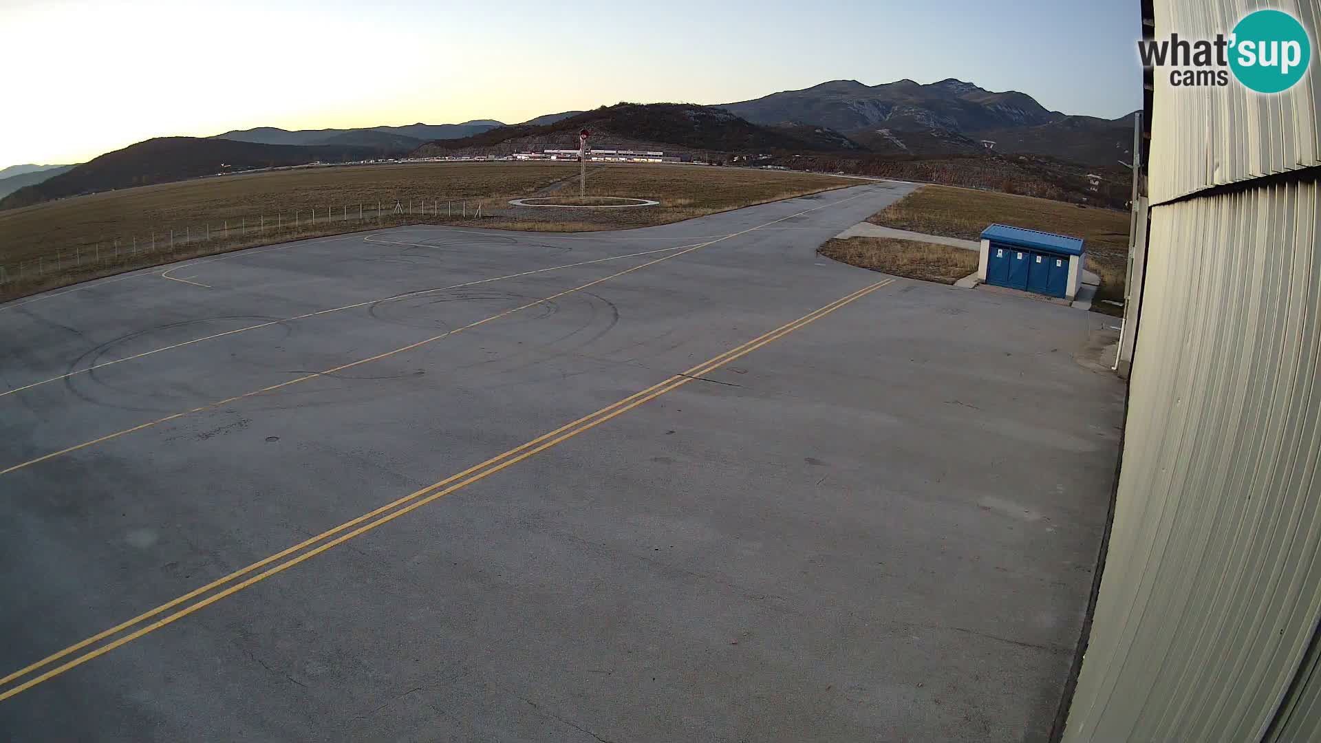 Spletna kamera Grobnik letališče – Čavle – Reka