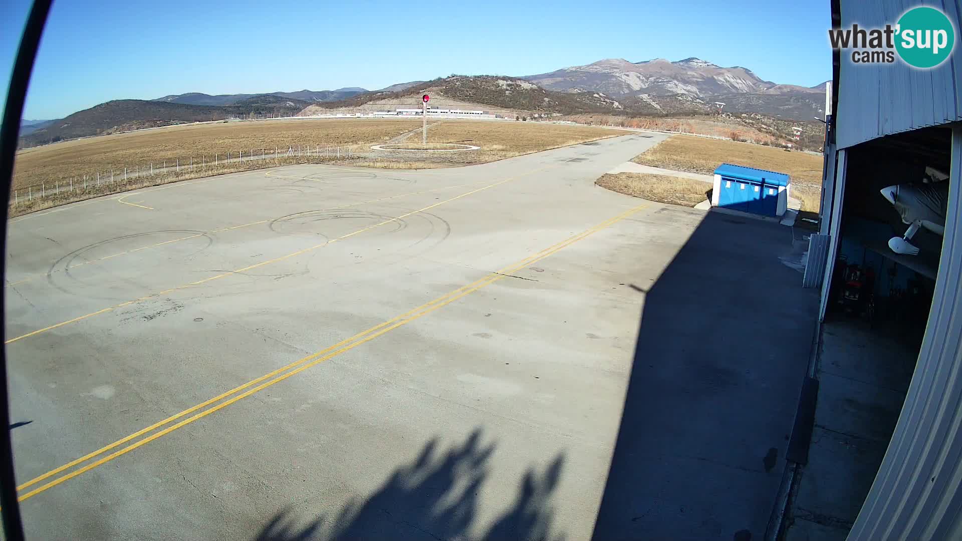 Spletna kamera Grobnik letališče – Čavle – Reka