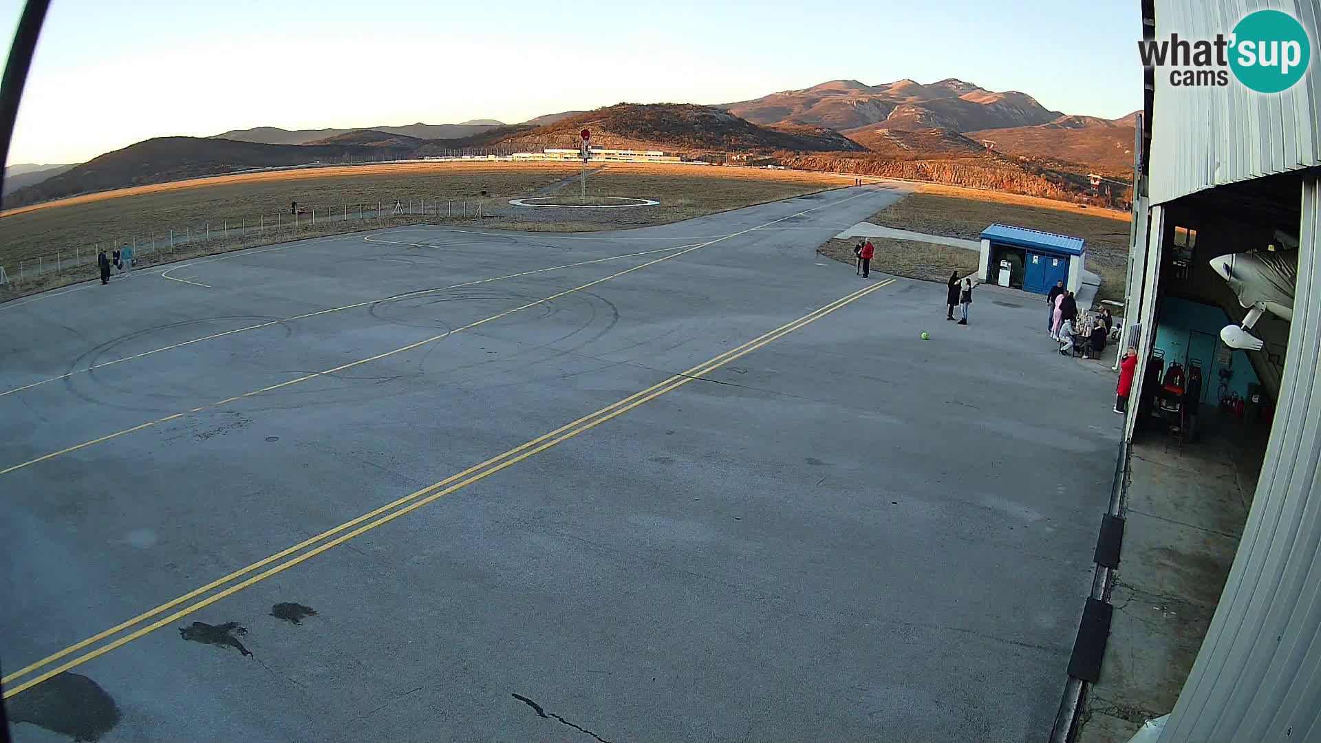 Spletna kamera Grobnik letališče – Čavle – Reka