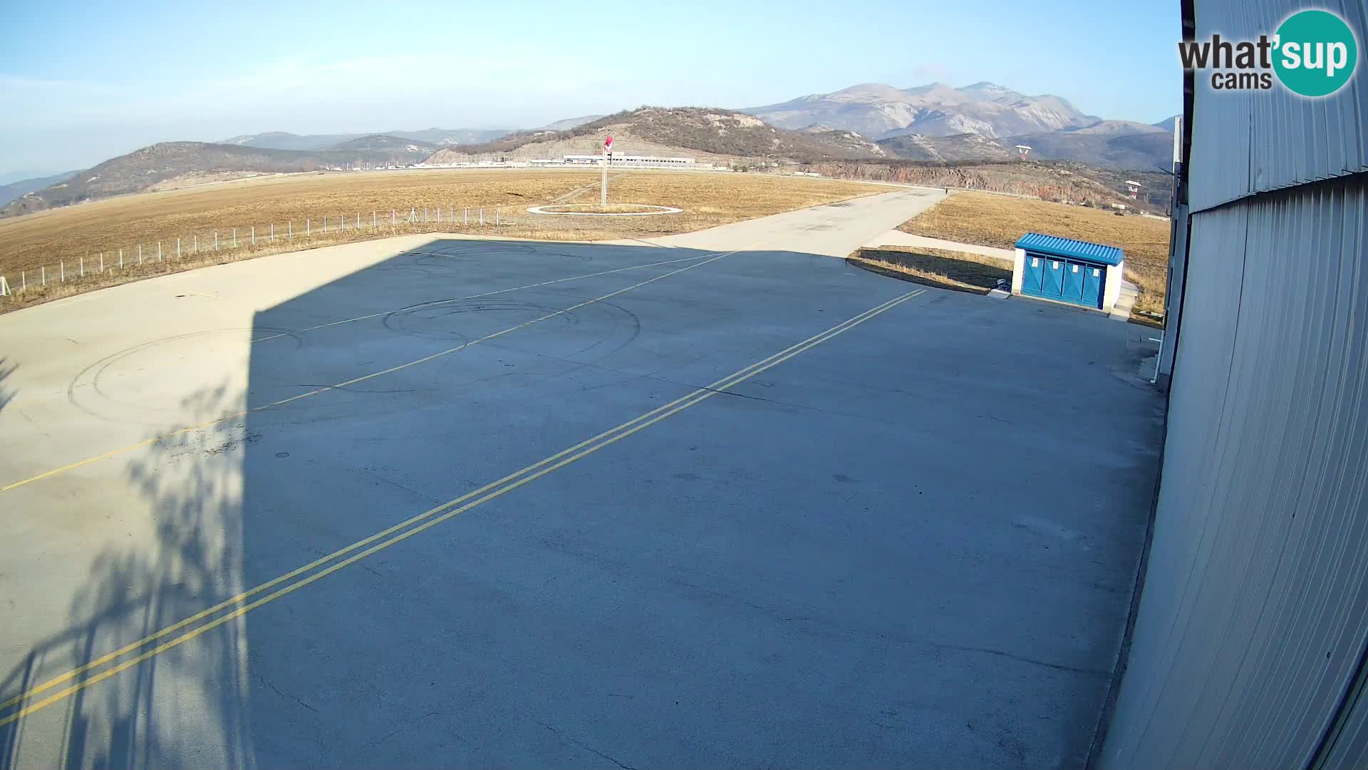 Spletna kamera Grobnik letališče – Čavle – Reka