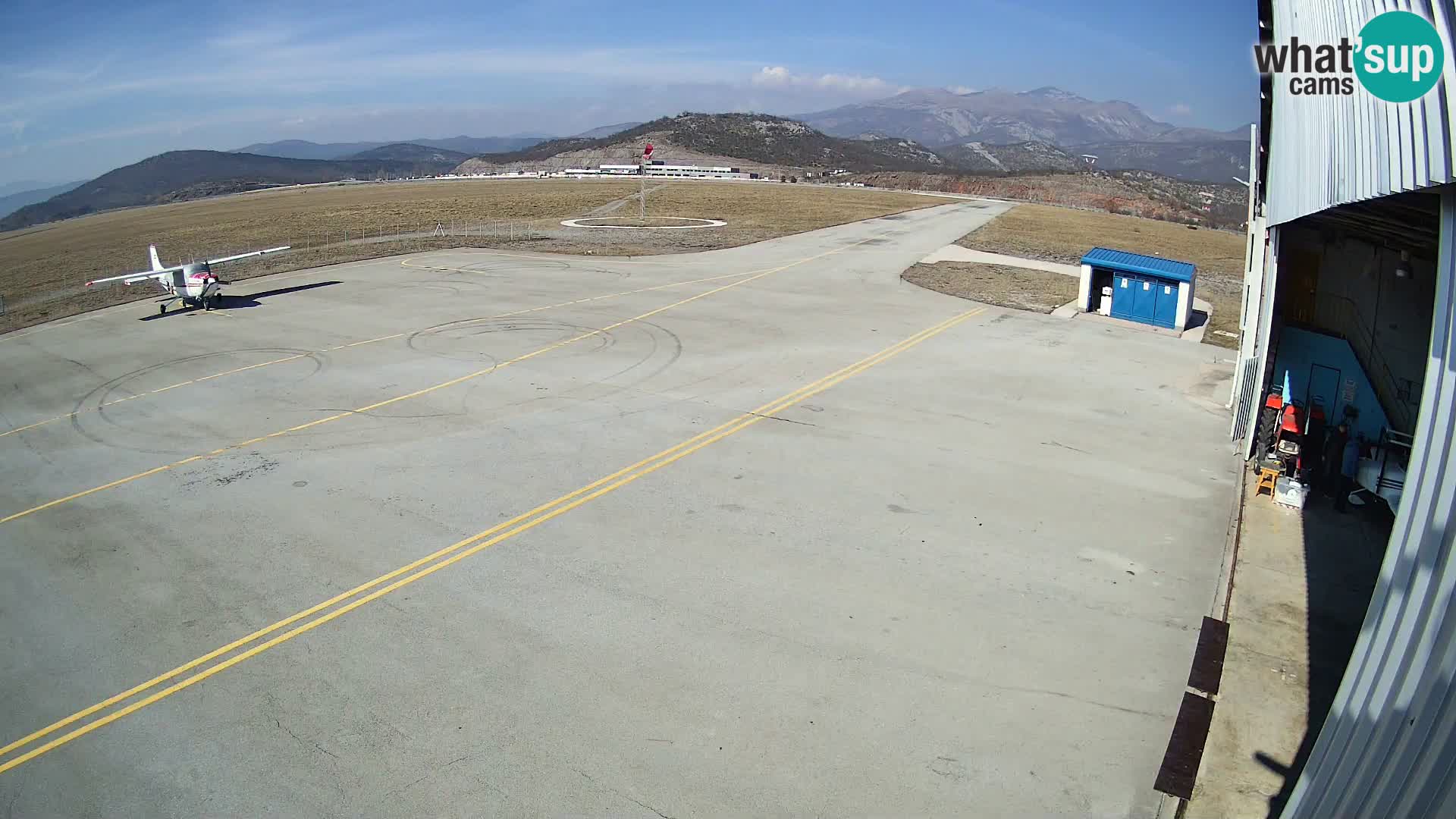 Spletna kamera Grobnik letališče – Čavle – Reka