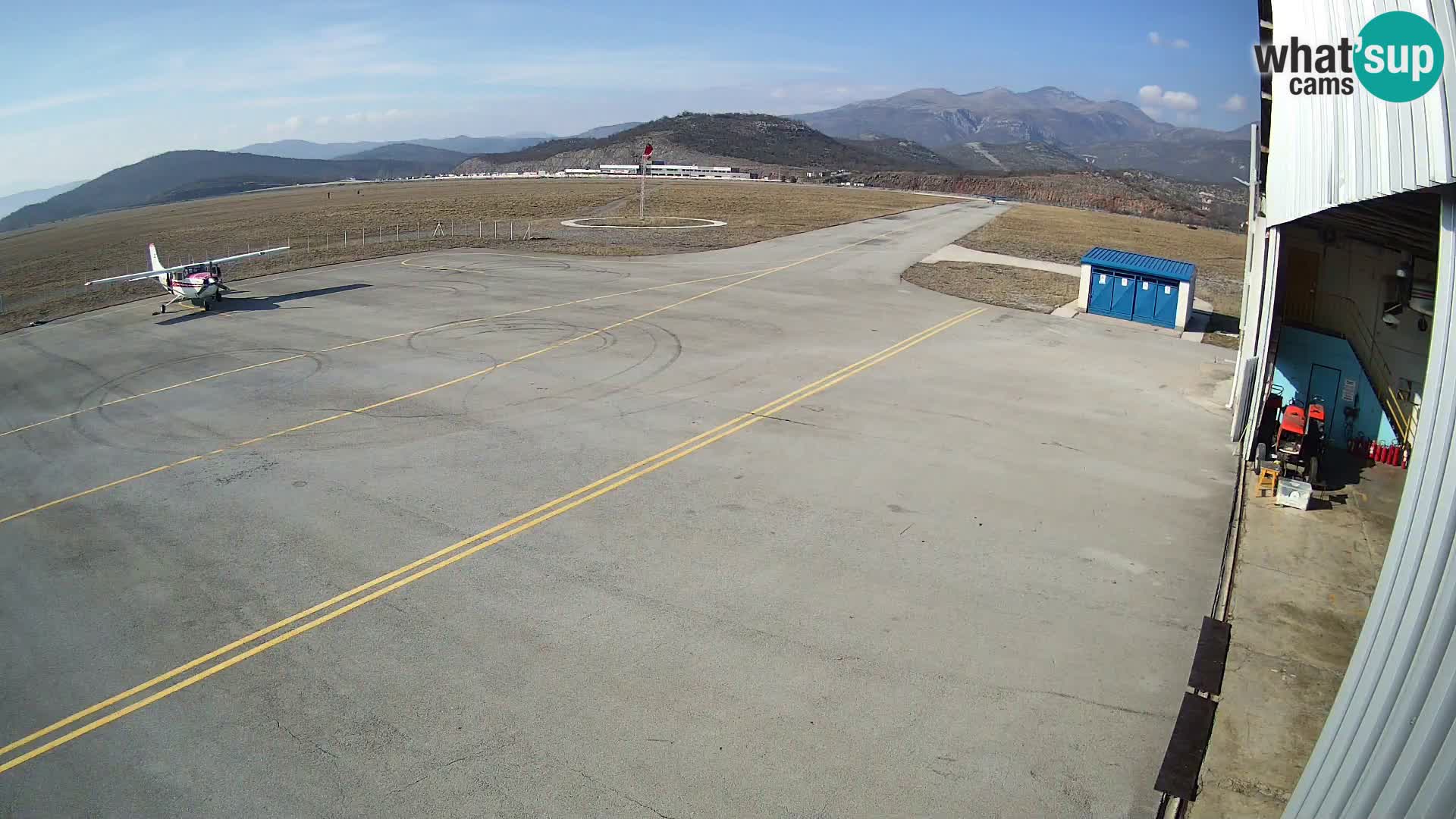 Spletna kamera Grobnik letališče – Čavle – Reka