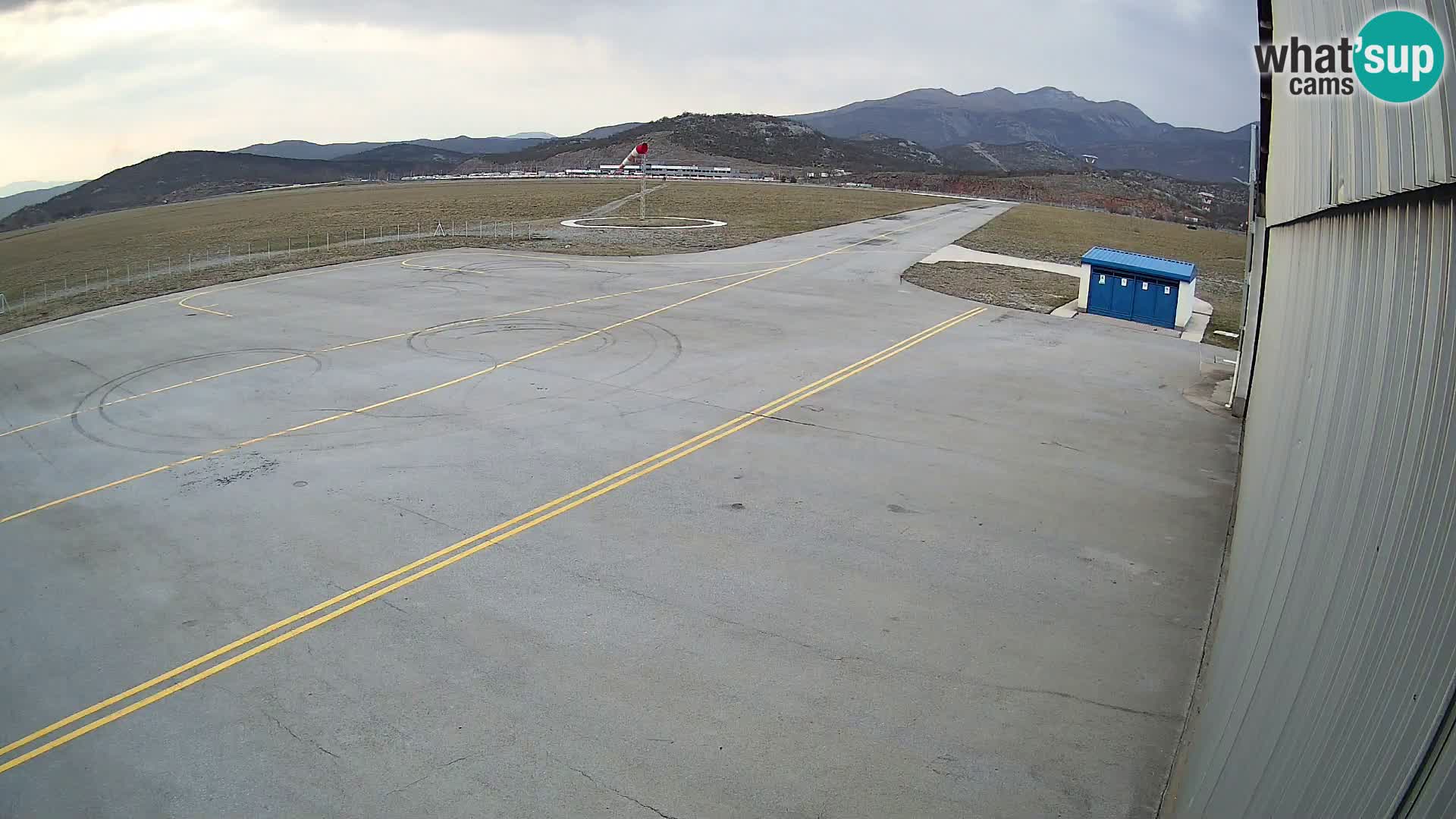 Spletna kamera Grobnik letališče – Čavle – Reka