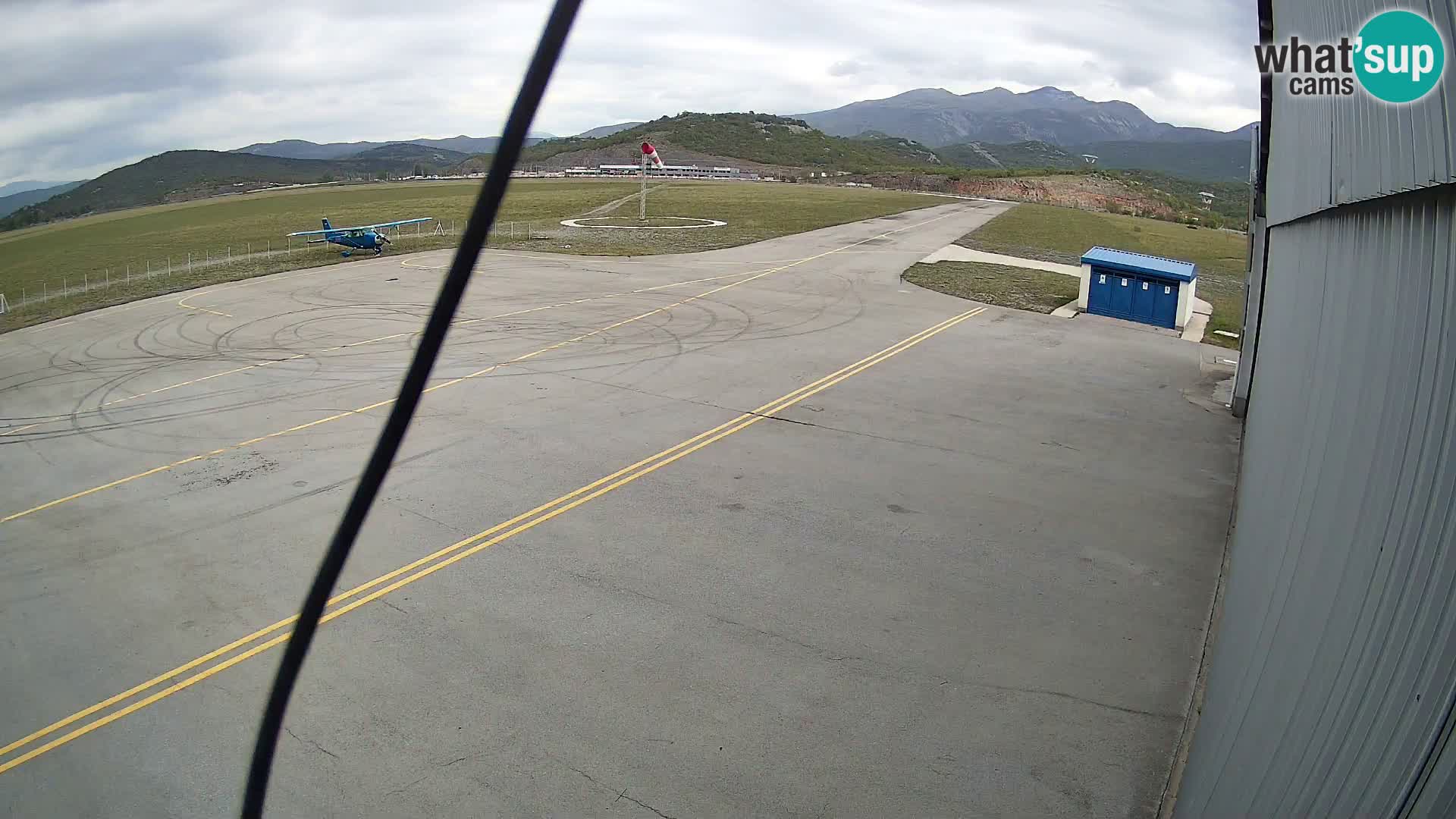 Spletna kamera Grobnik letališče – Čavle – Reka