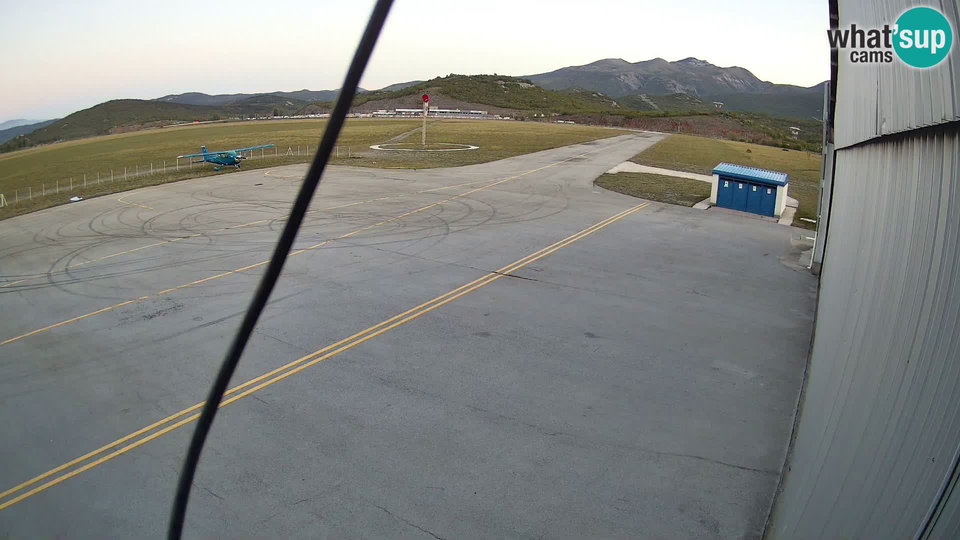 Spletna kamera Grobnik letališče – Čavle – Reka