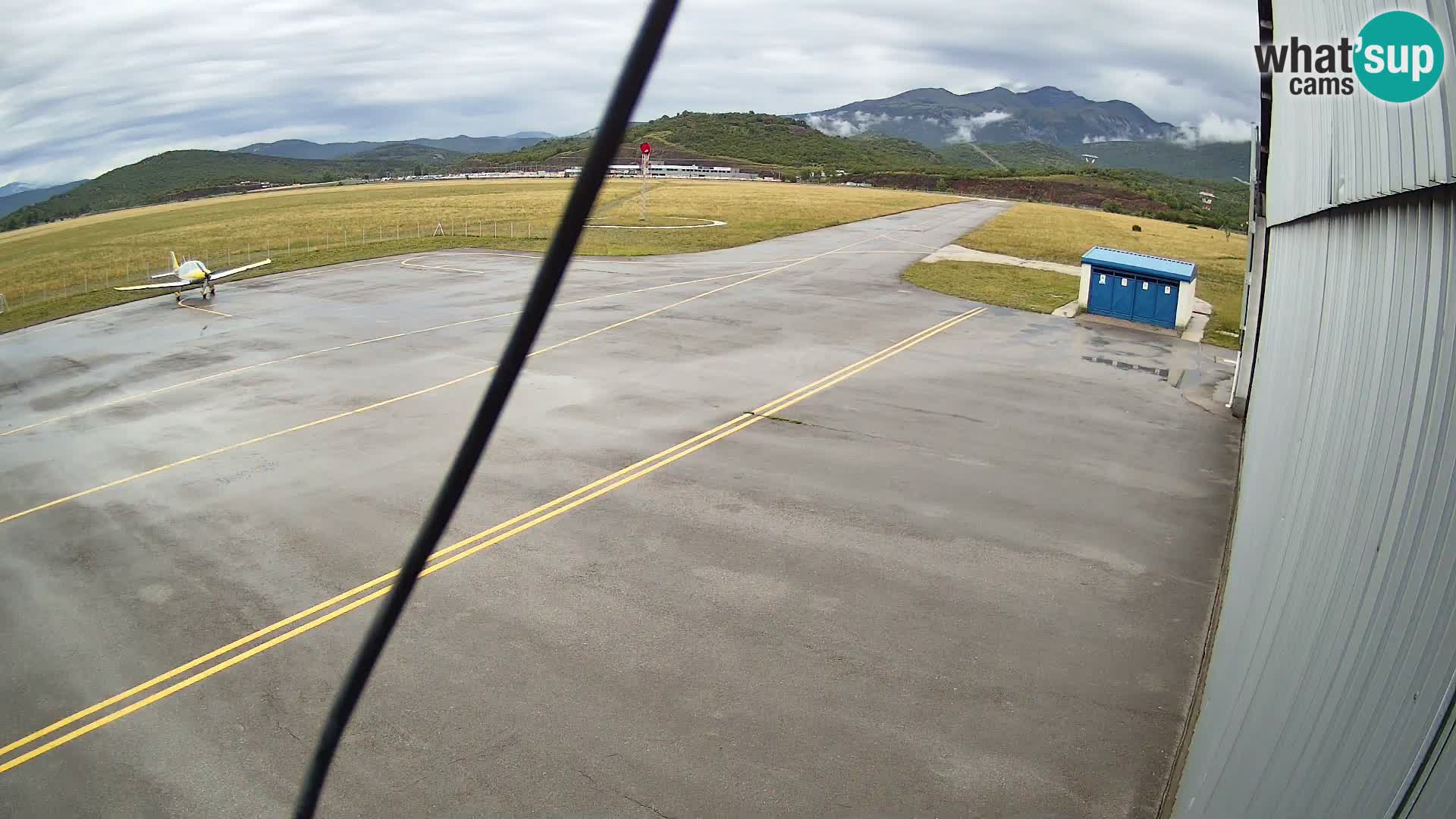Spletna kamera Grobnik letališče – Čavle – Reka