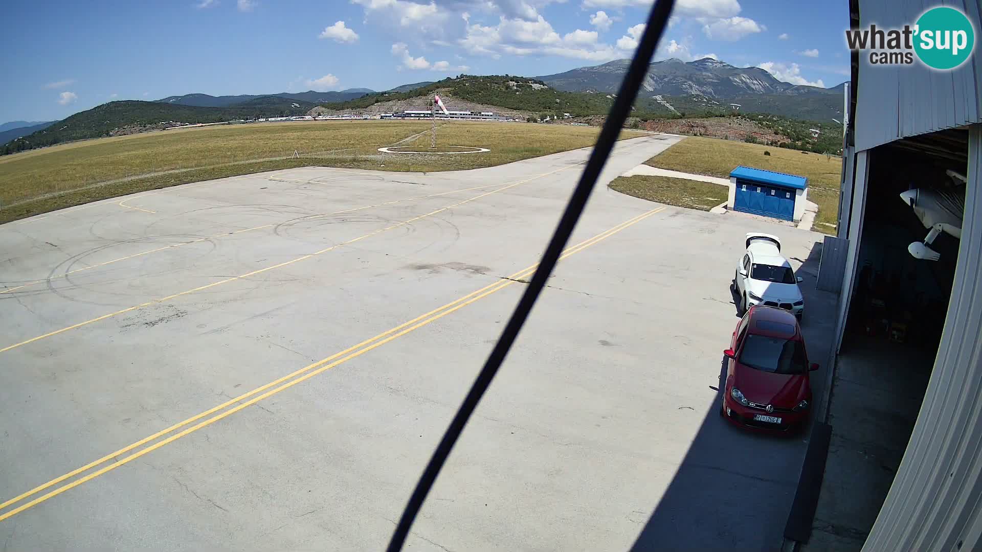 Spletna kamera Grobnik letališče – Čavle – Reka