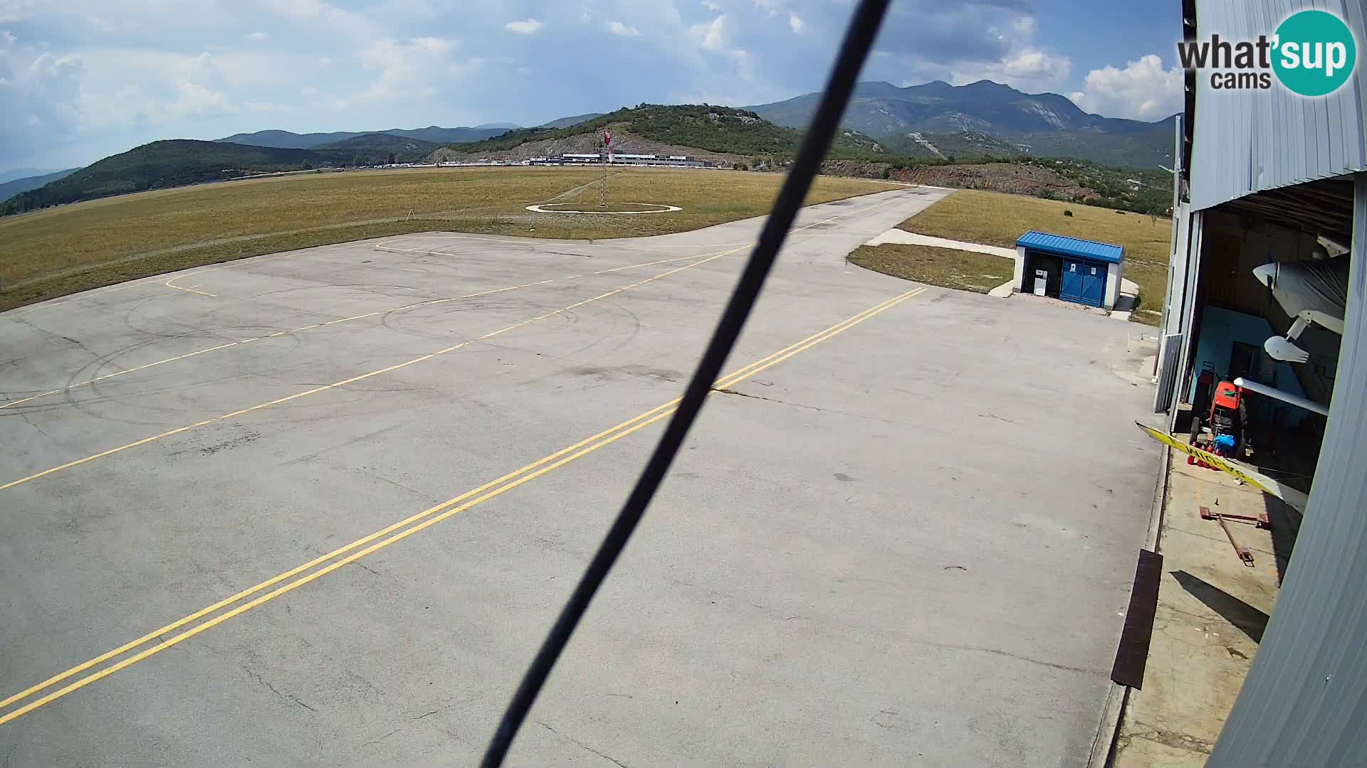 Spletna kamera Grobnik letališče – Čavle – Reka