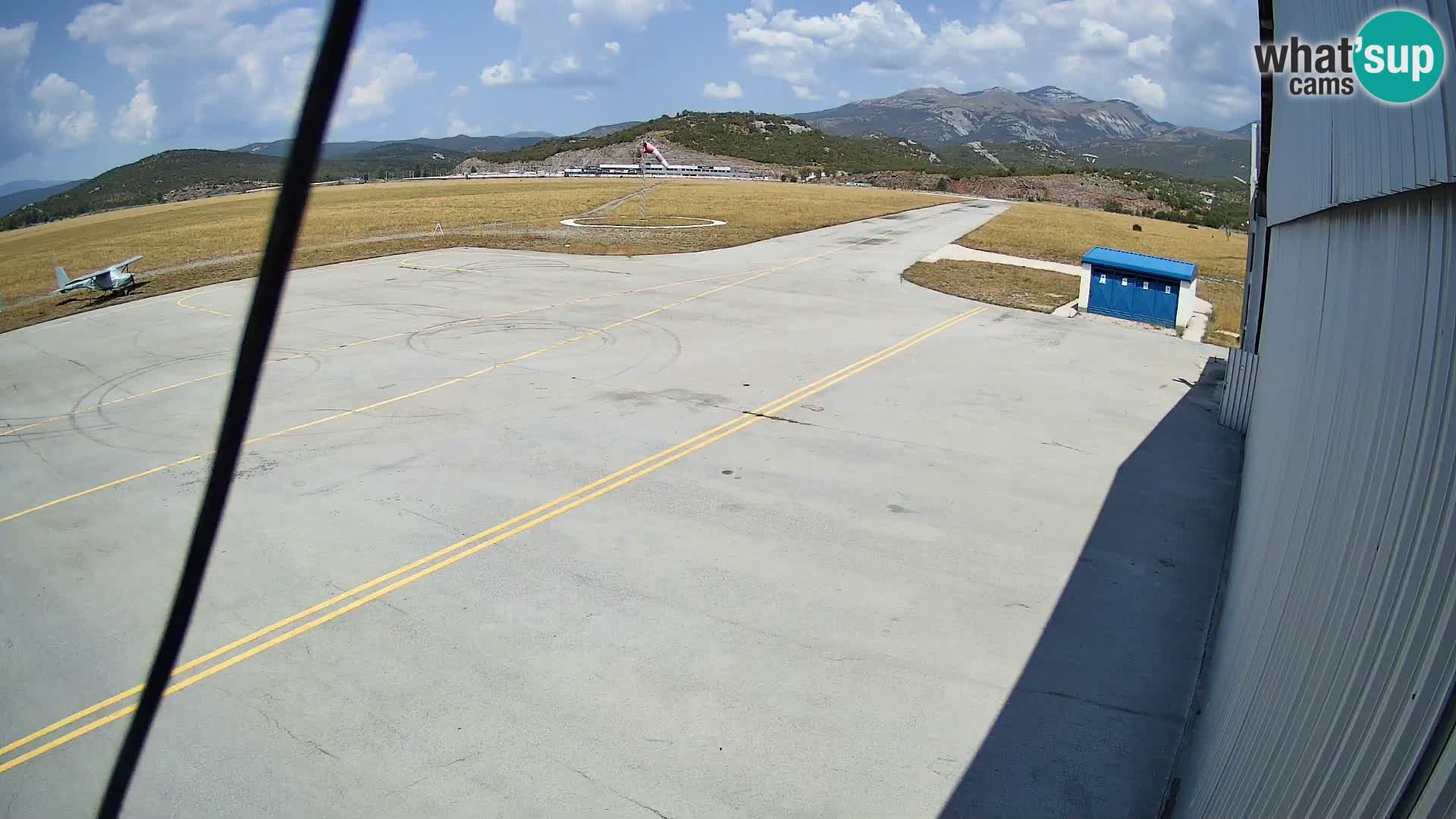 Spletna kamera Grobnik letališče – Čavle – Reka