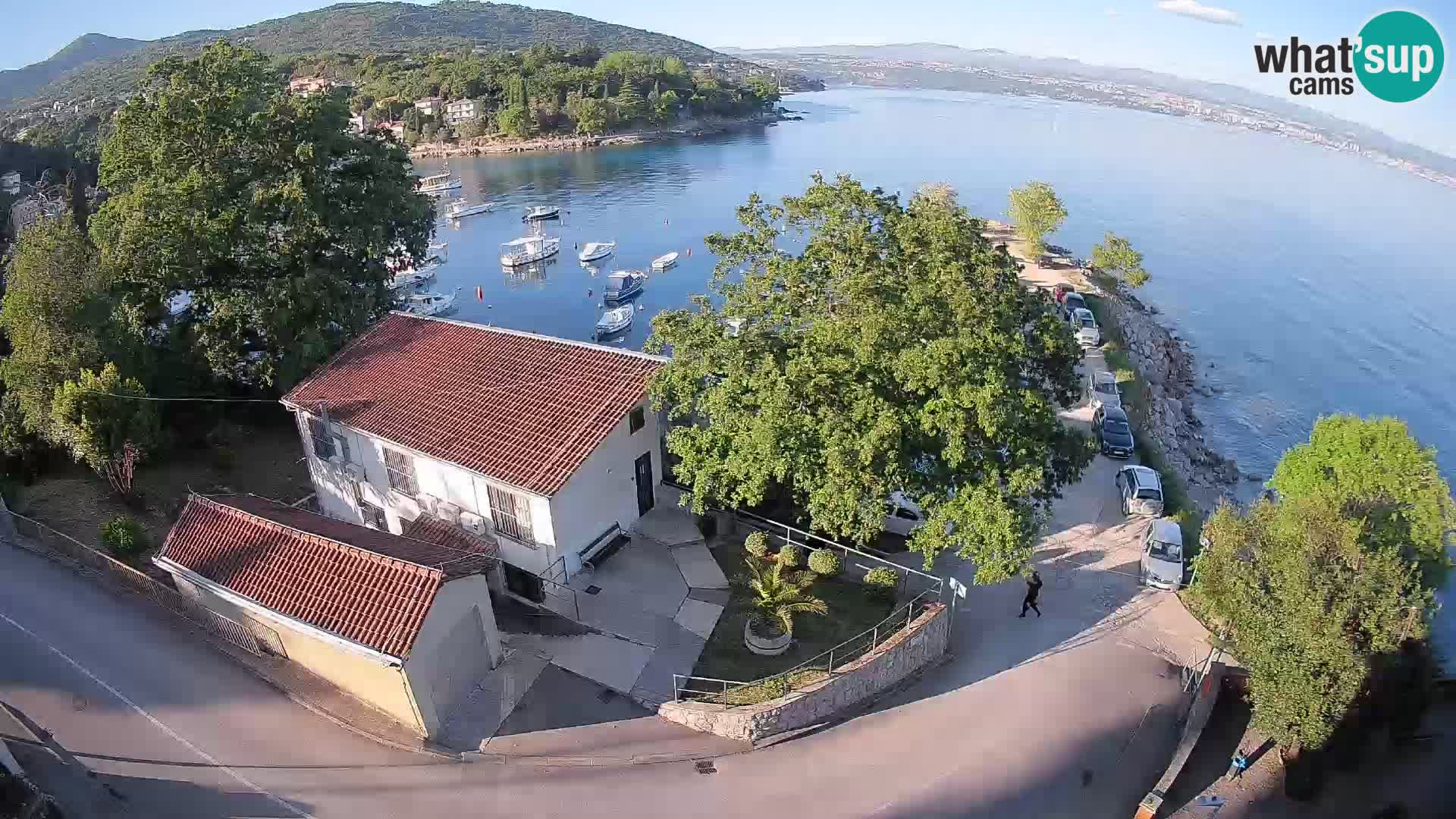 Ika Harbor Webcam – LIVE View of the Harbor and Opatija Lights