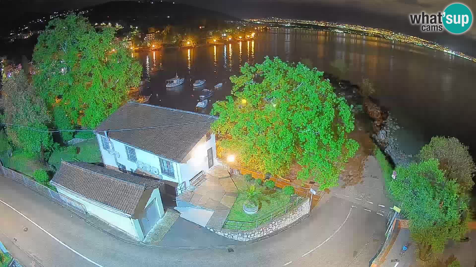 Webcam Ika Hafen – LIVE Blick auf den Hafen und die Lichter von Opatija