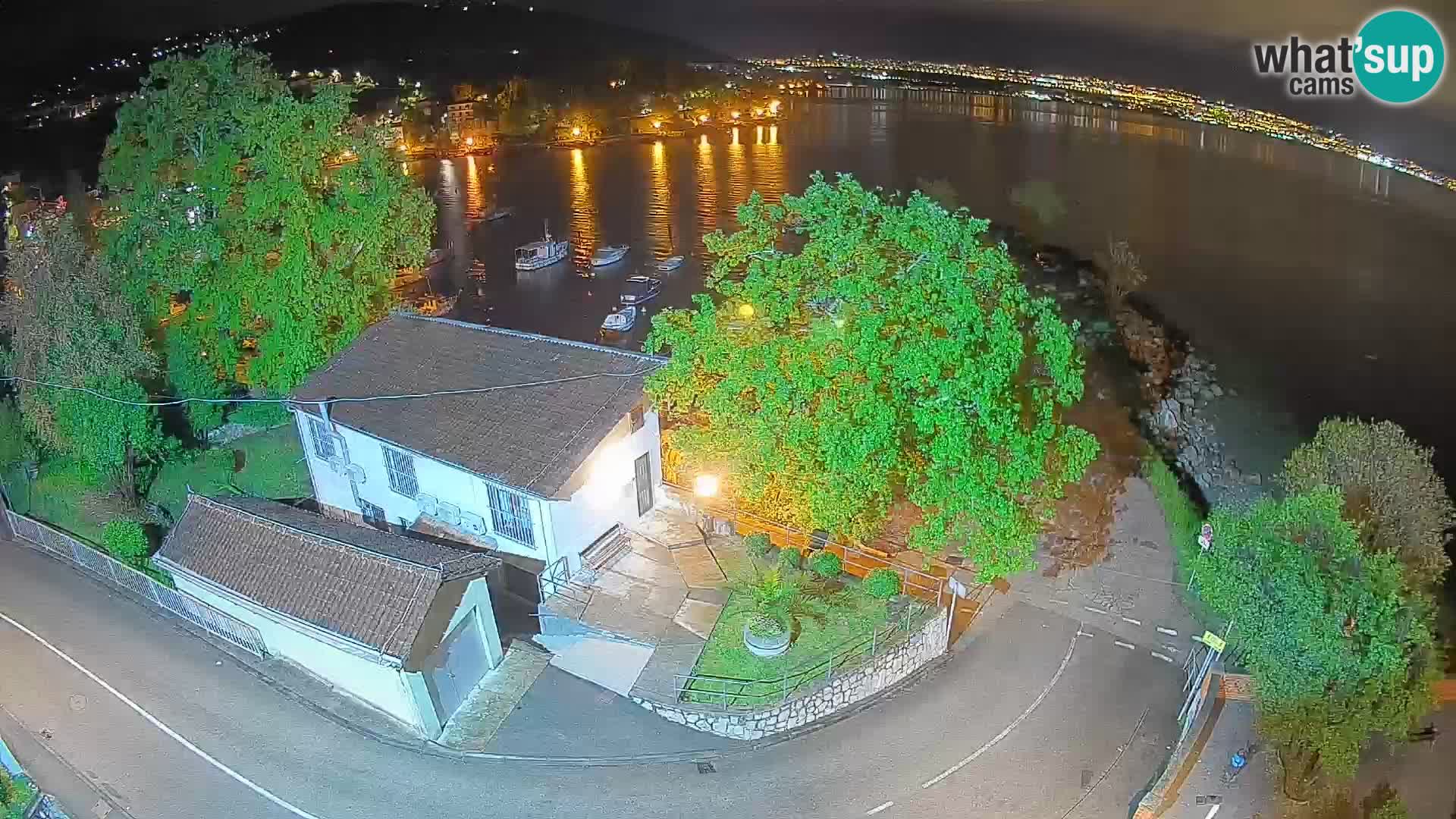 Webcam puerto de Ika – Vista en directo y luces de Opatija