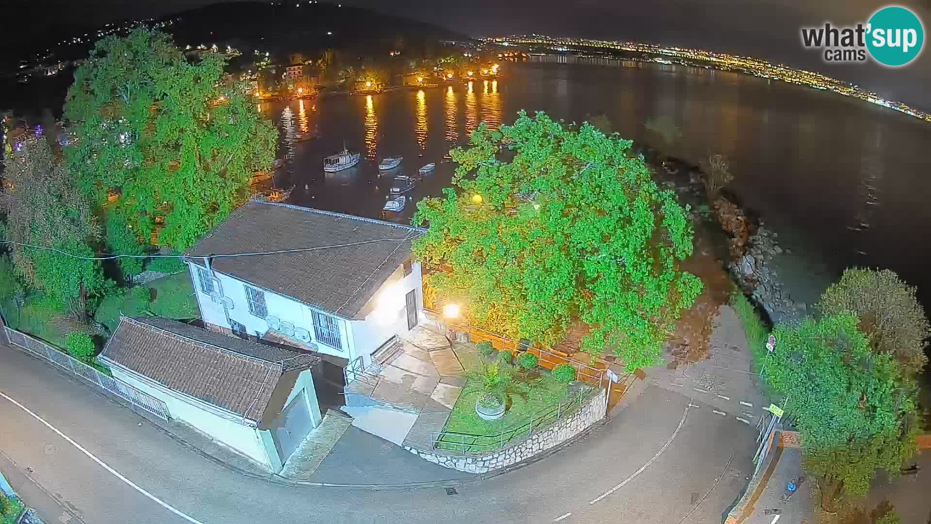 Webcam puerto de Ika – Vista en directo y luces de Opatija