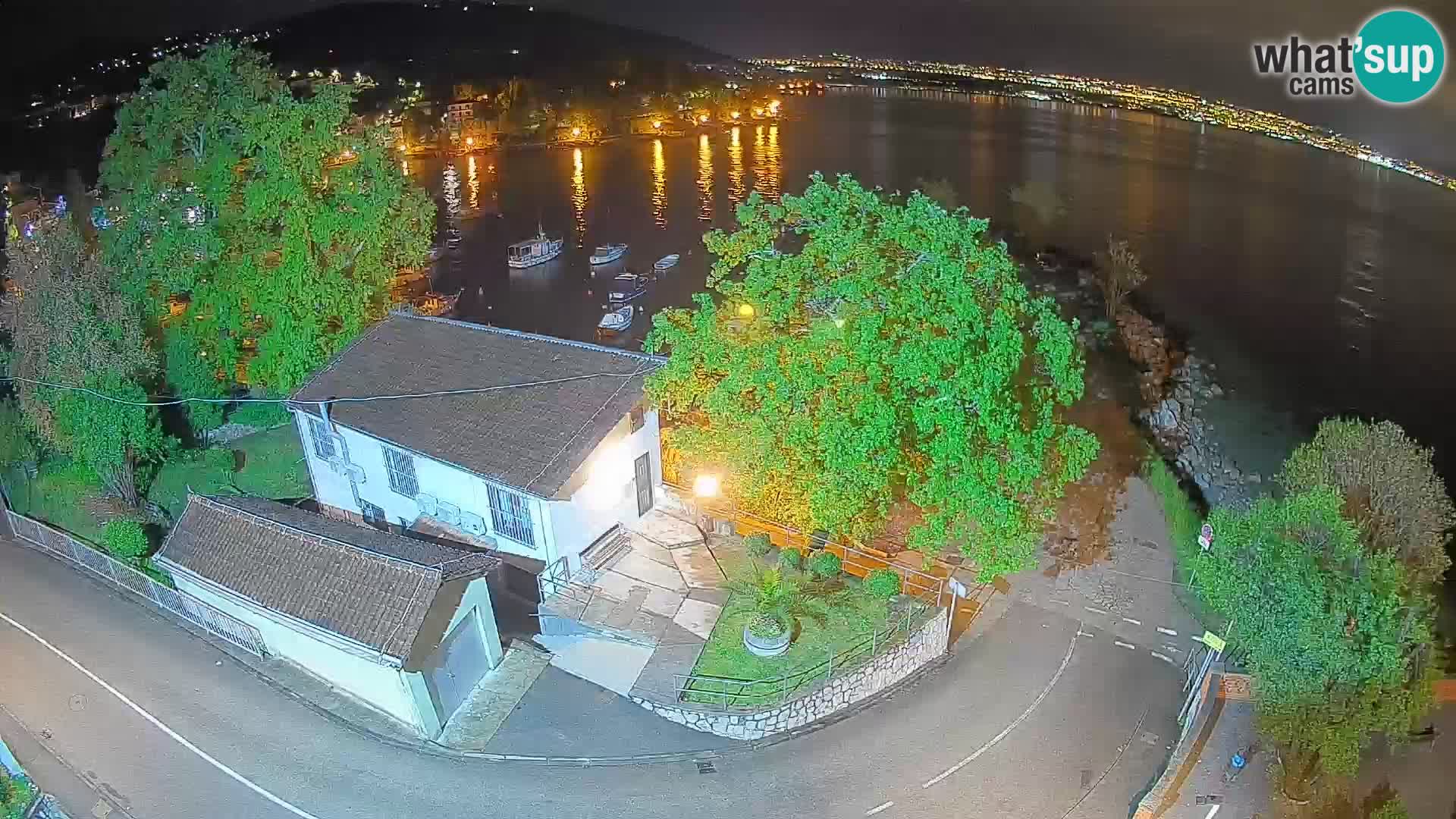 Webcam porto Ika – Vista LIVE sul porto e le luci di Opatija