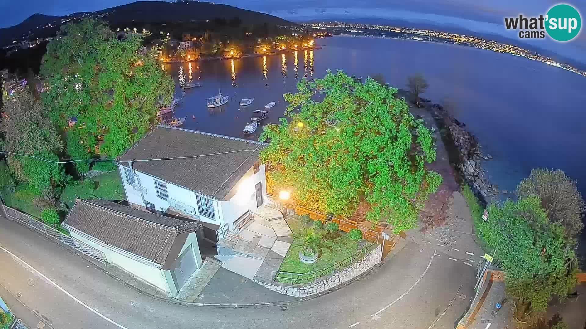 Webcam Ika Hafen – LIVE Blick auf den Hafen und die Lichter von Opatija