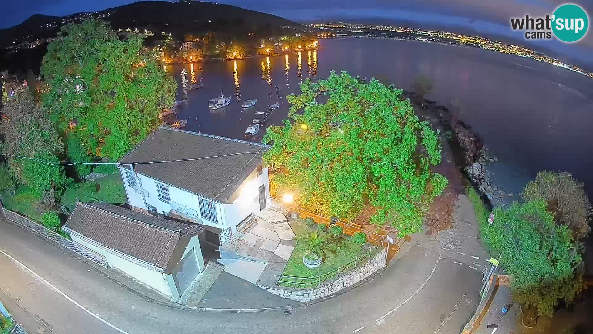 Webcam porto Ika – Vista LIVE sul porto e le luci di Opatija