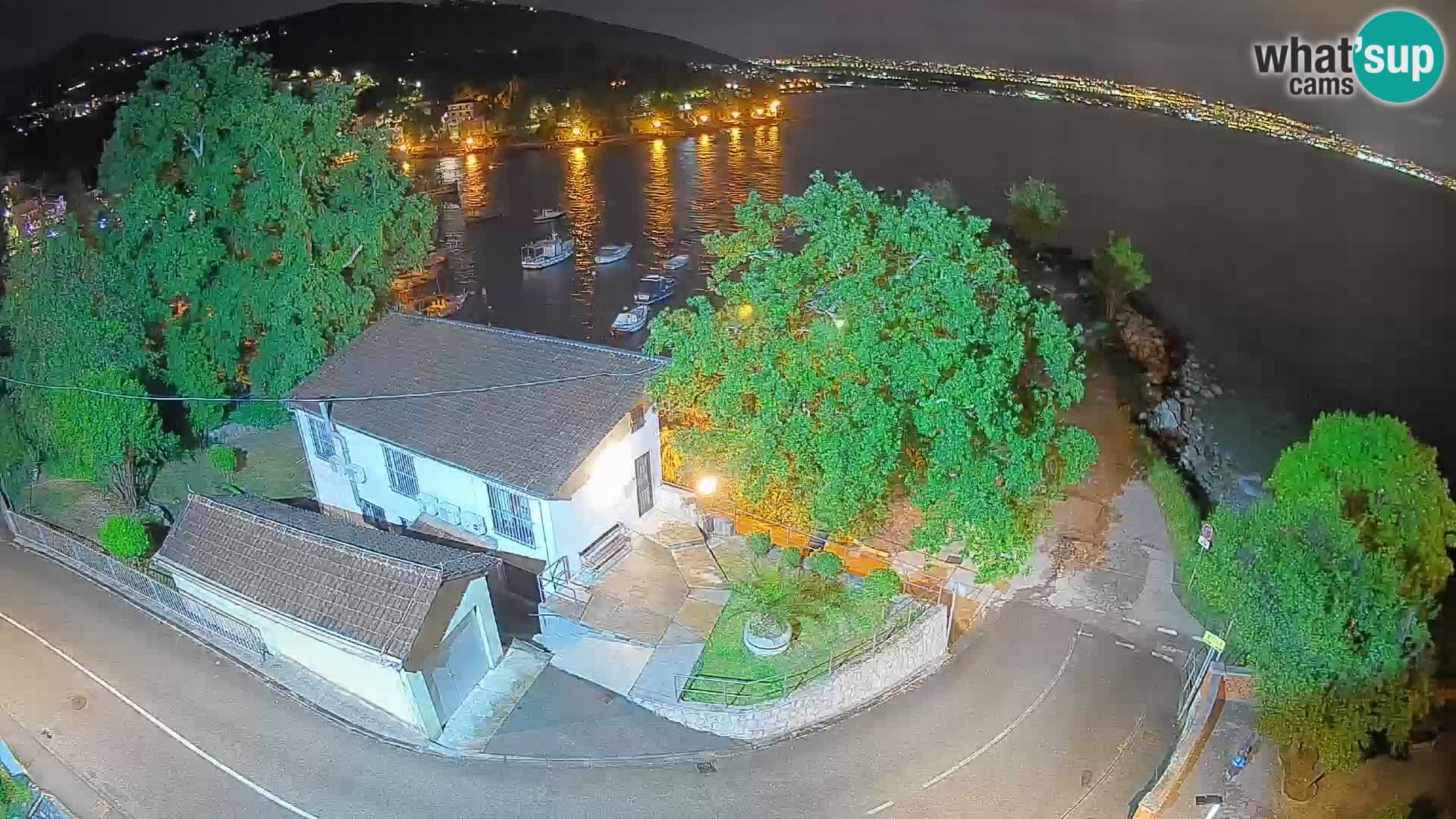 Webcam porto Ika – Vista LIVE sul porto e le luci di Opatija