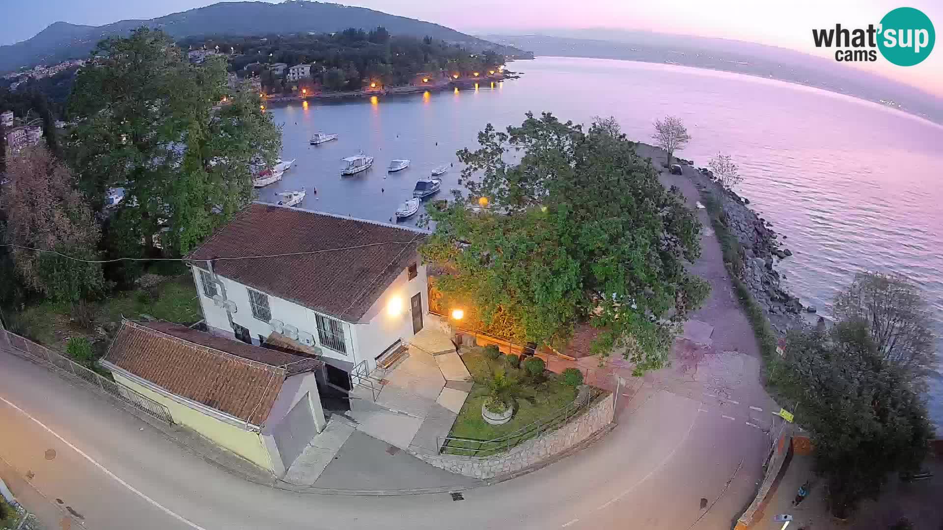 Webcam puerto de Ika – Vista en directo y luces de Opatija