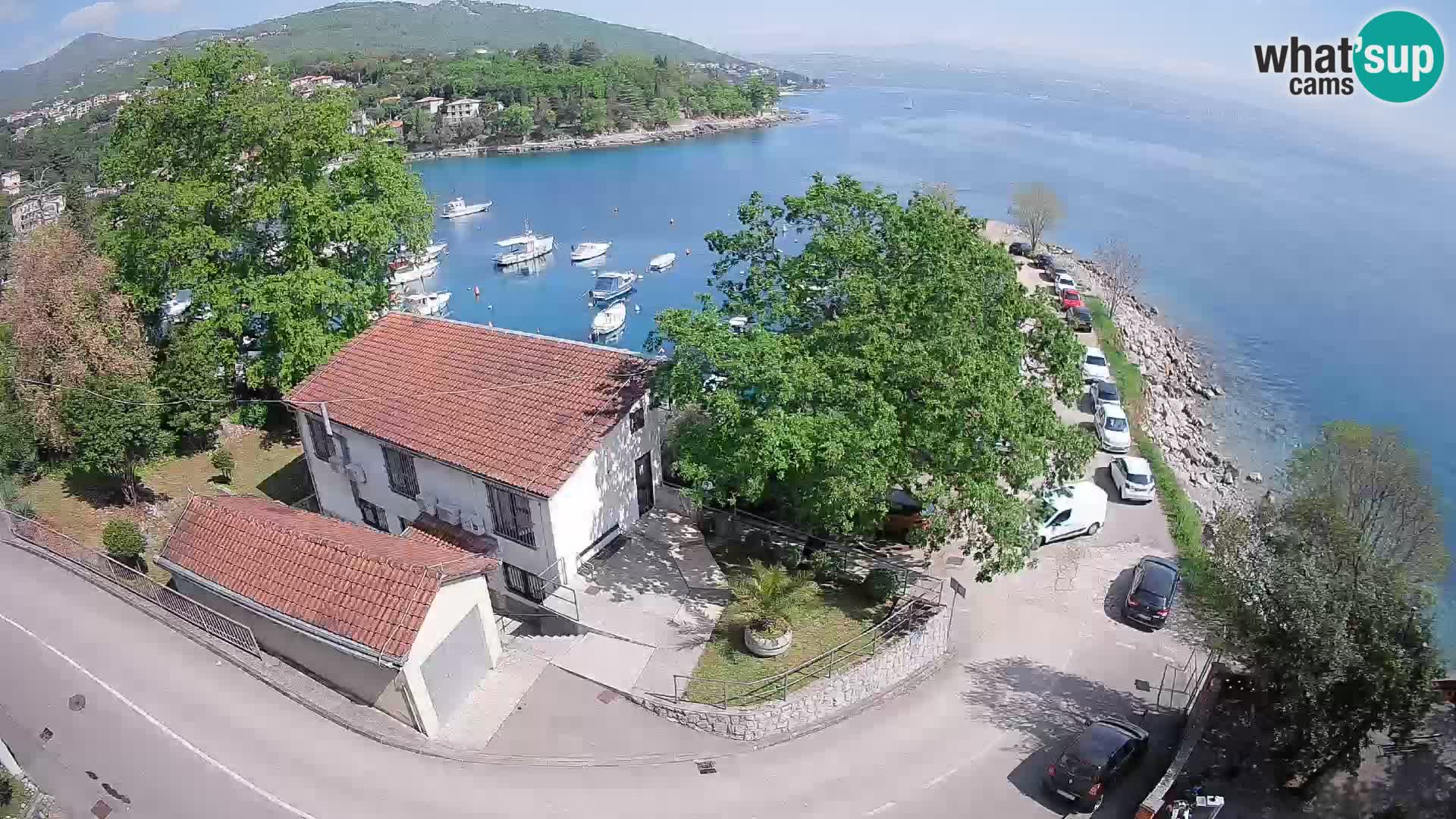 Ika Harbor Webcam – LIVE View of the Harbor and Opatija Lights