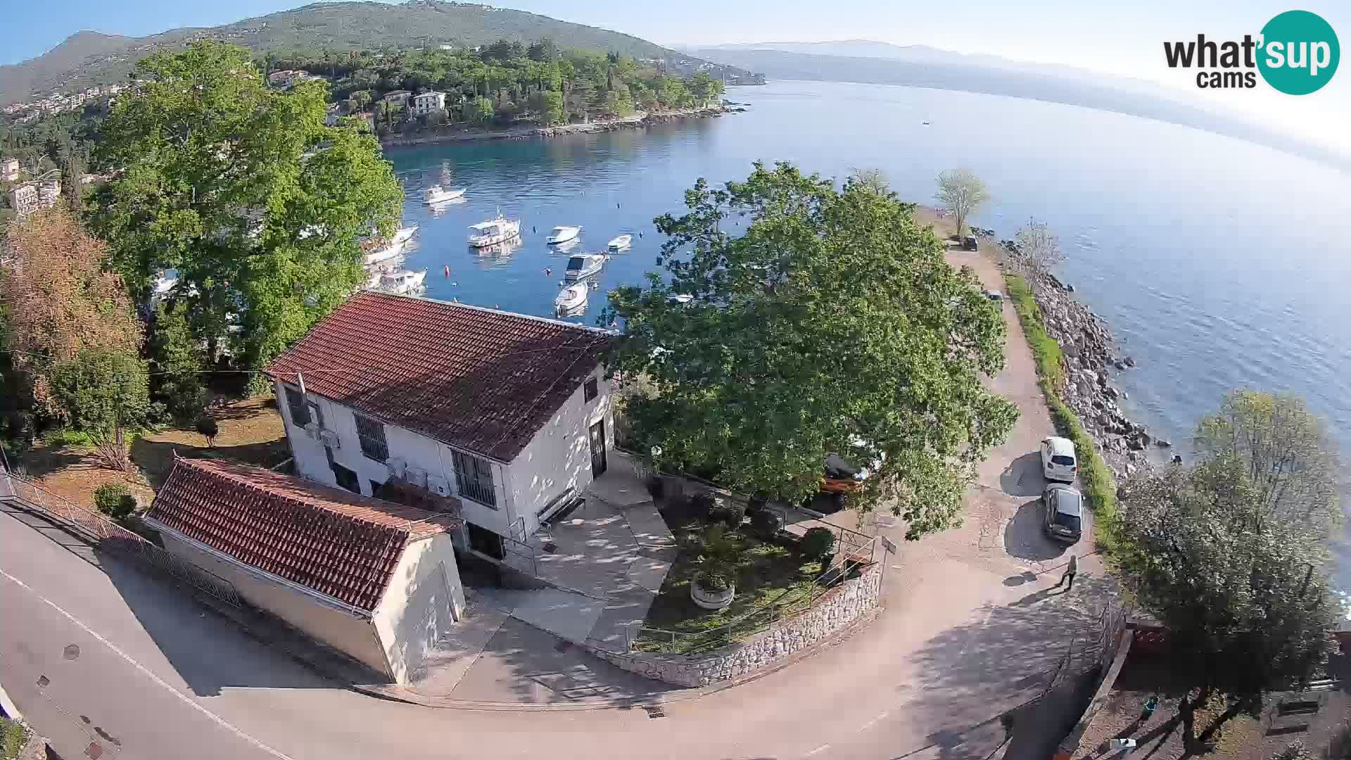 Ika Harbor Webcam – LIVE View of the Harbor and Opatija Lights