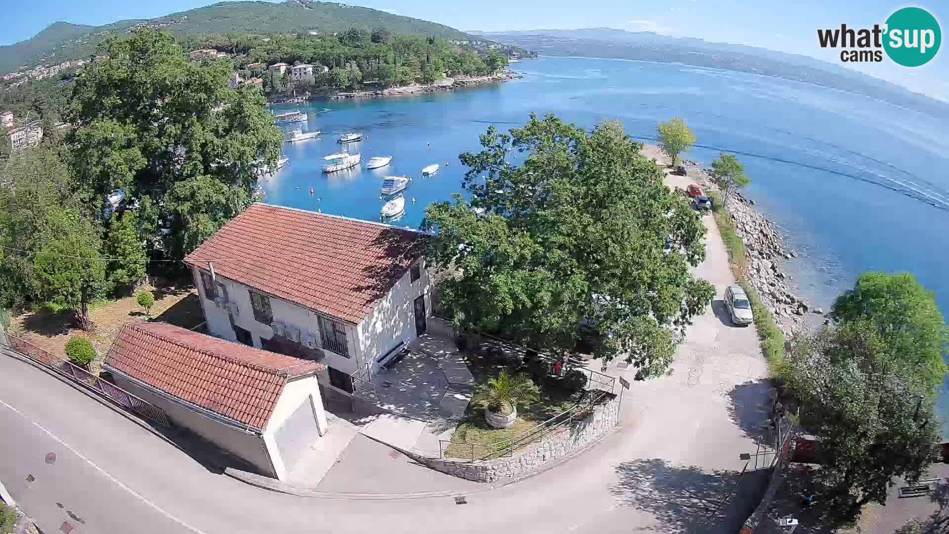 Ika Harbor Webcam – LIVE View of the Harbor and Opatija Lights